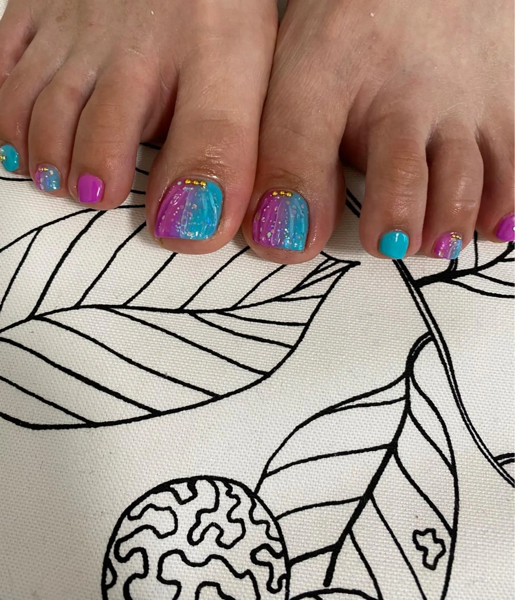 ネイル 吉岡 裕子のネイルデザイン