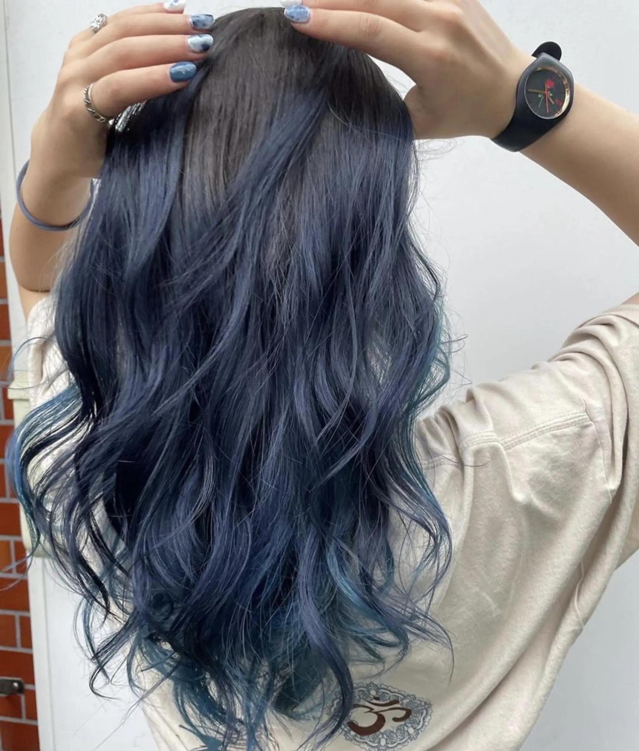 ミディアム パーマ カラー ショートボブ ミディアムパーマ アディクシーカラー ブリーチ ケアブリーチ ヘアカラー CEINE OURのヘアスタイル