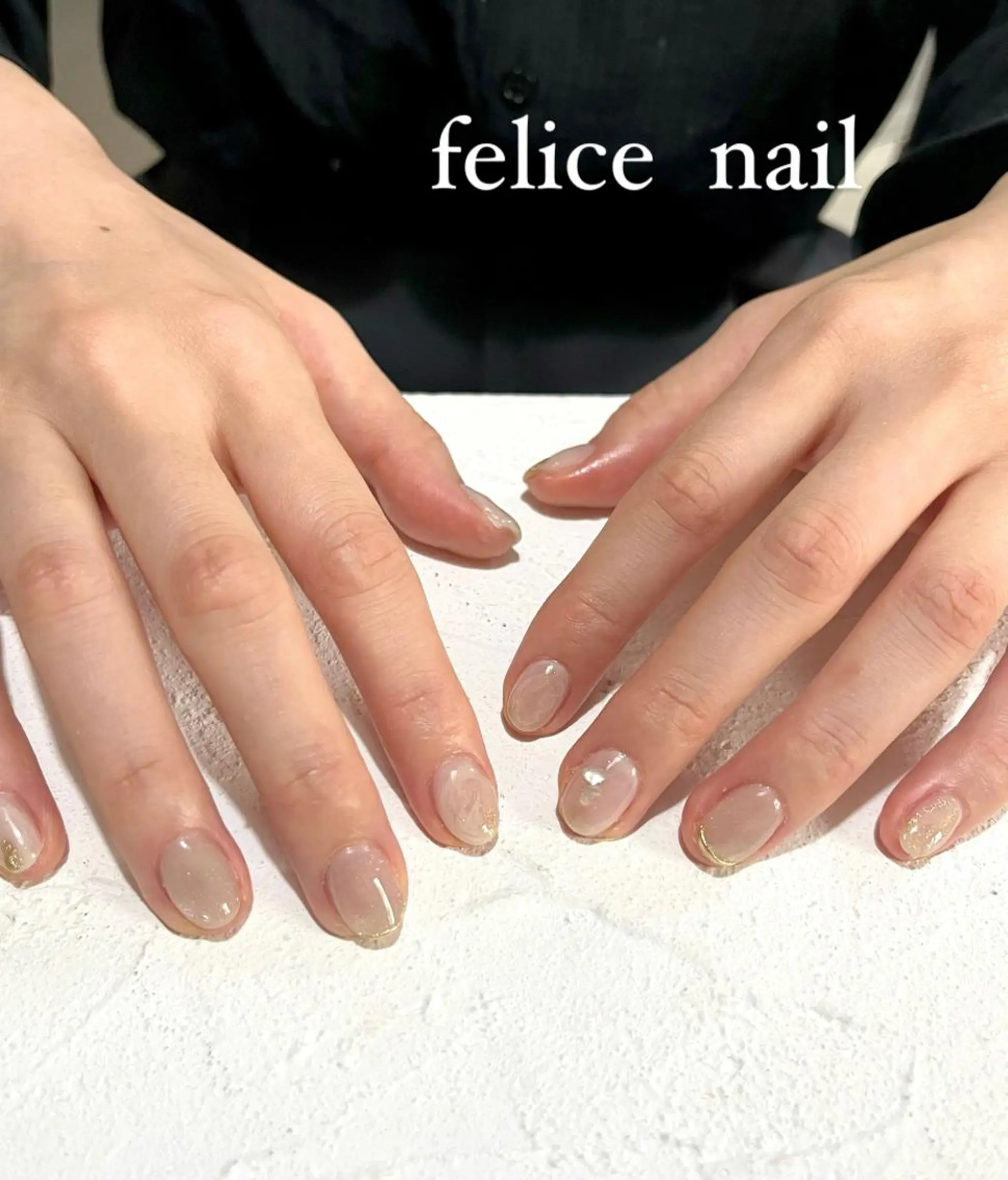 ネイル ゴールド ニュアンスネイル オフィスネイル ショートネイル ブライダルネイル felice nailのネイルデザイン