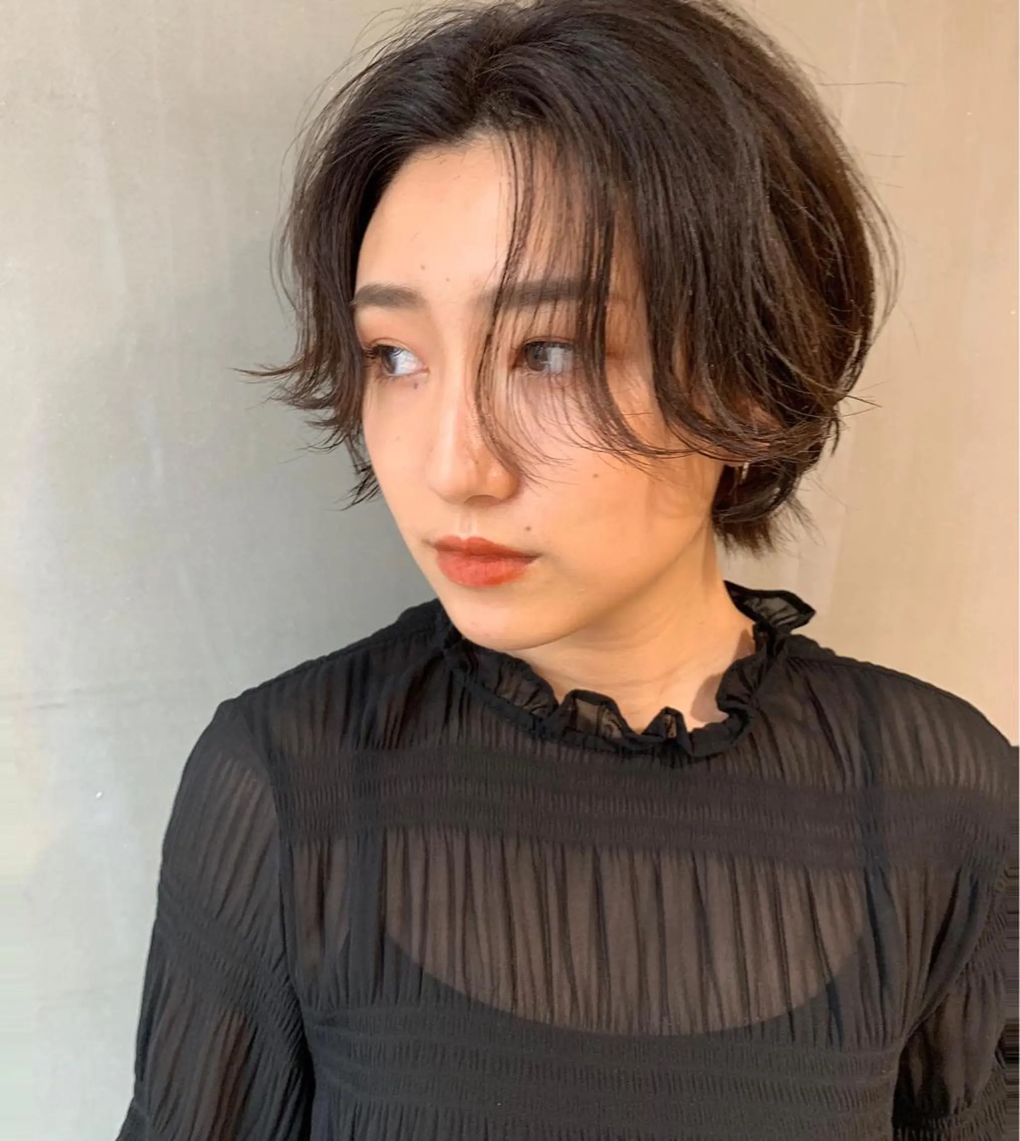 ショート カラー ショートヘア ウルフレイヤーカット /チヒロのヘアスタイル