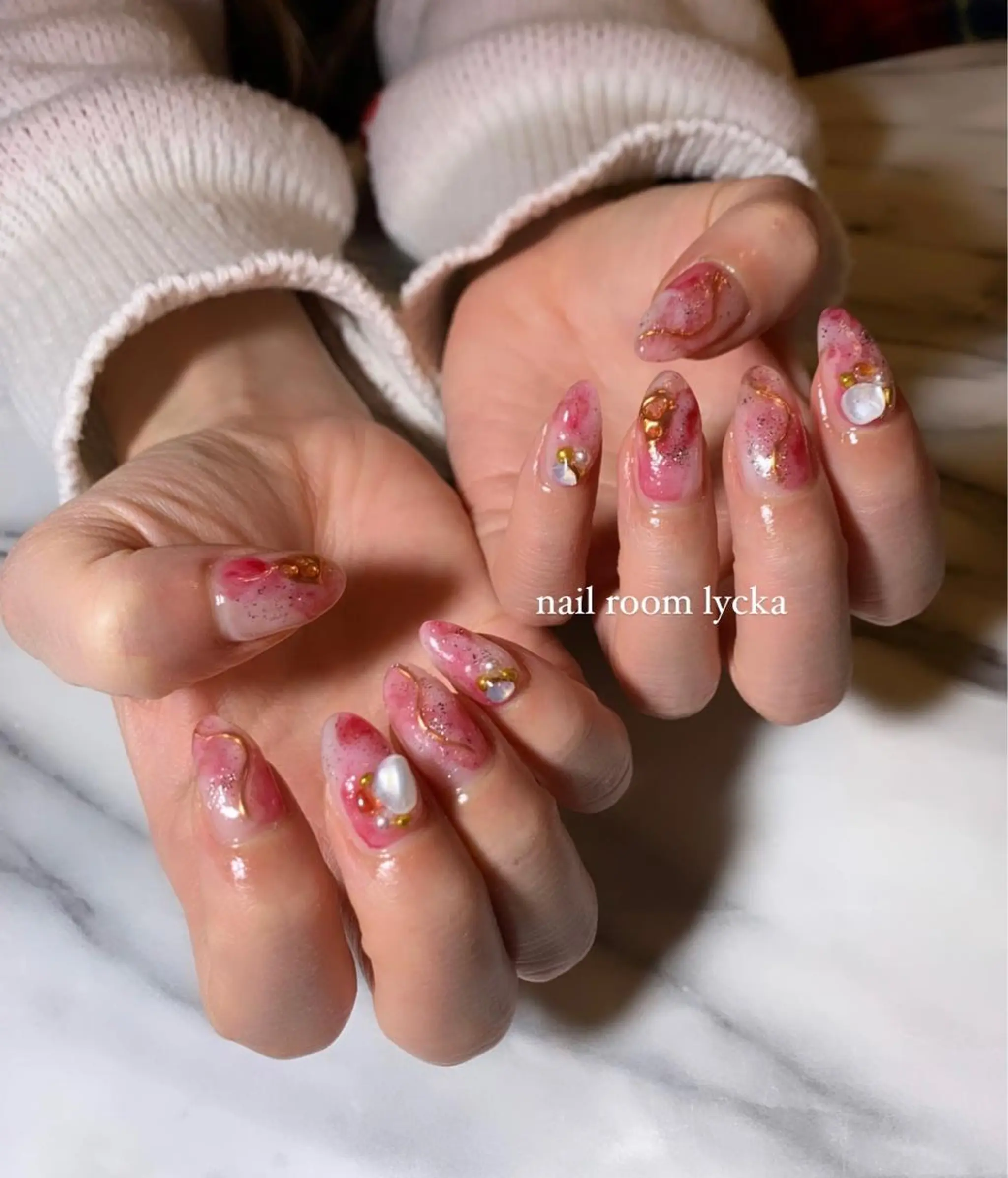 ネイル ﾈｲﾙﾙｰﾑﾘｯｶ 𝐦𝐚𝐲𝐮のネイルデザイン