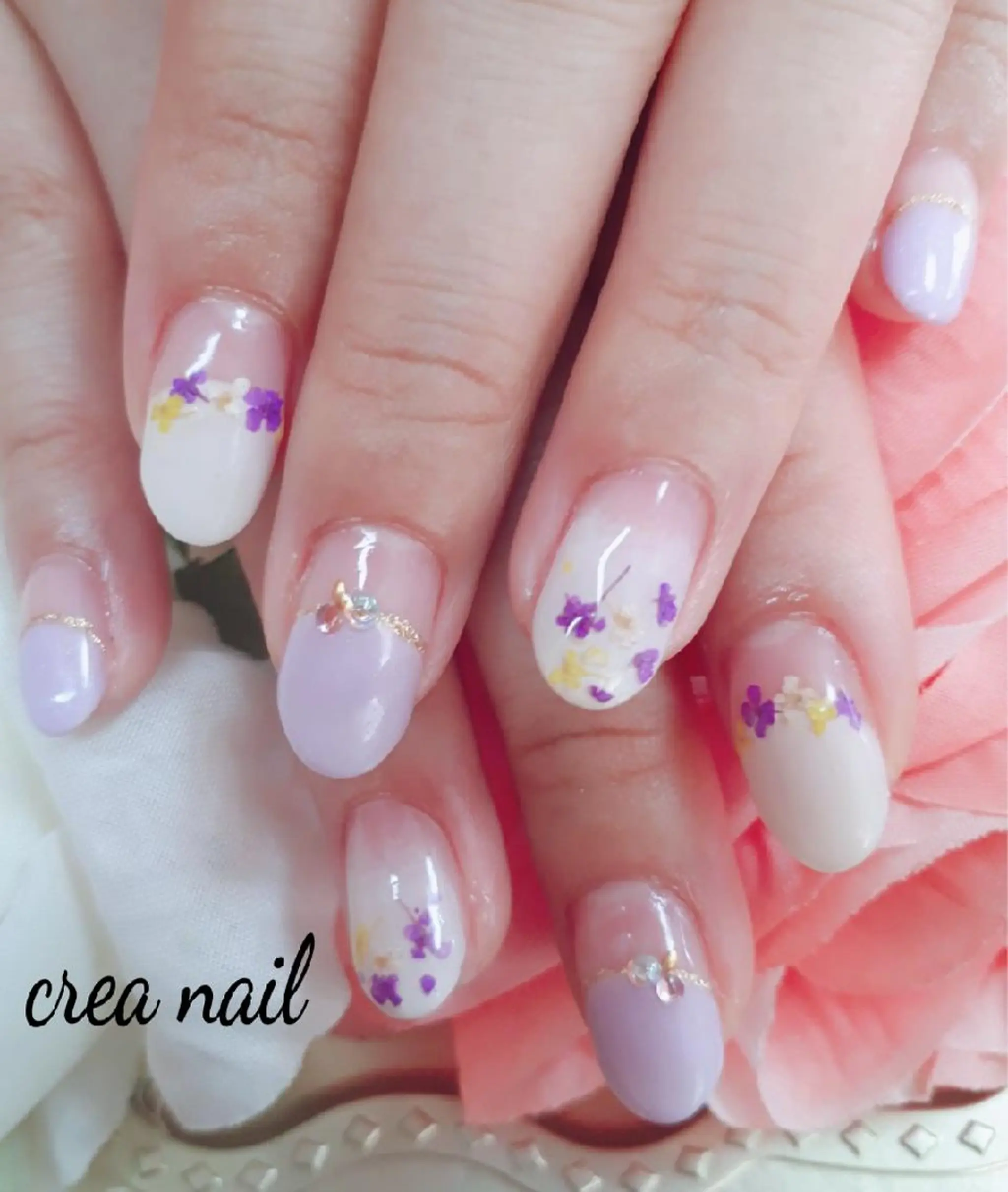 ネイル フラワーネイル privateサロン creaのネイルデザイン