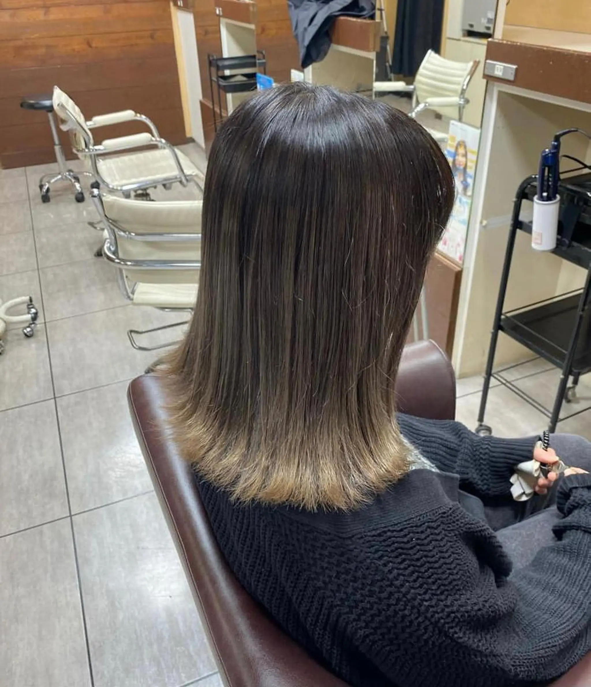 ミディアム カラー ヘアアレンジ カット ヘアカラー トリートメント 川上 麻梨阿のヘアスタイル