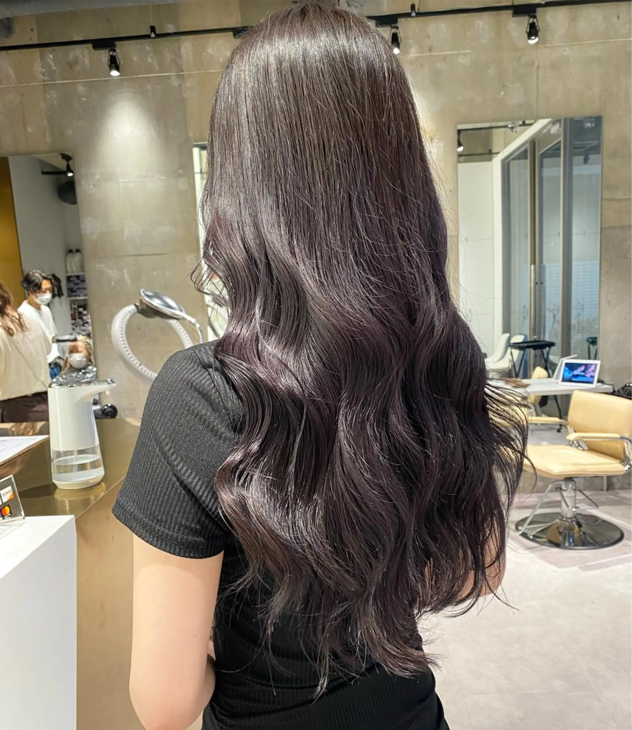 ロング カット ヘアカラー トリートメント すぎもと さき⚡️ レイヤー・*パーマのヘアスタイル