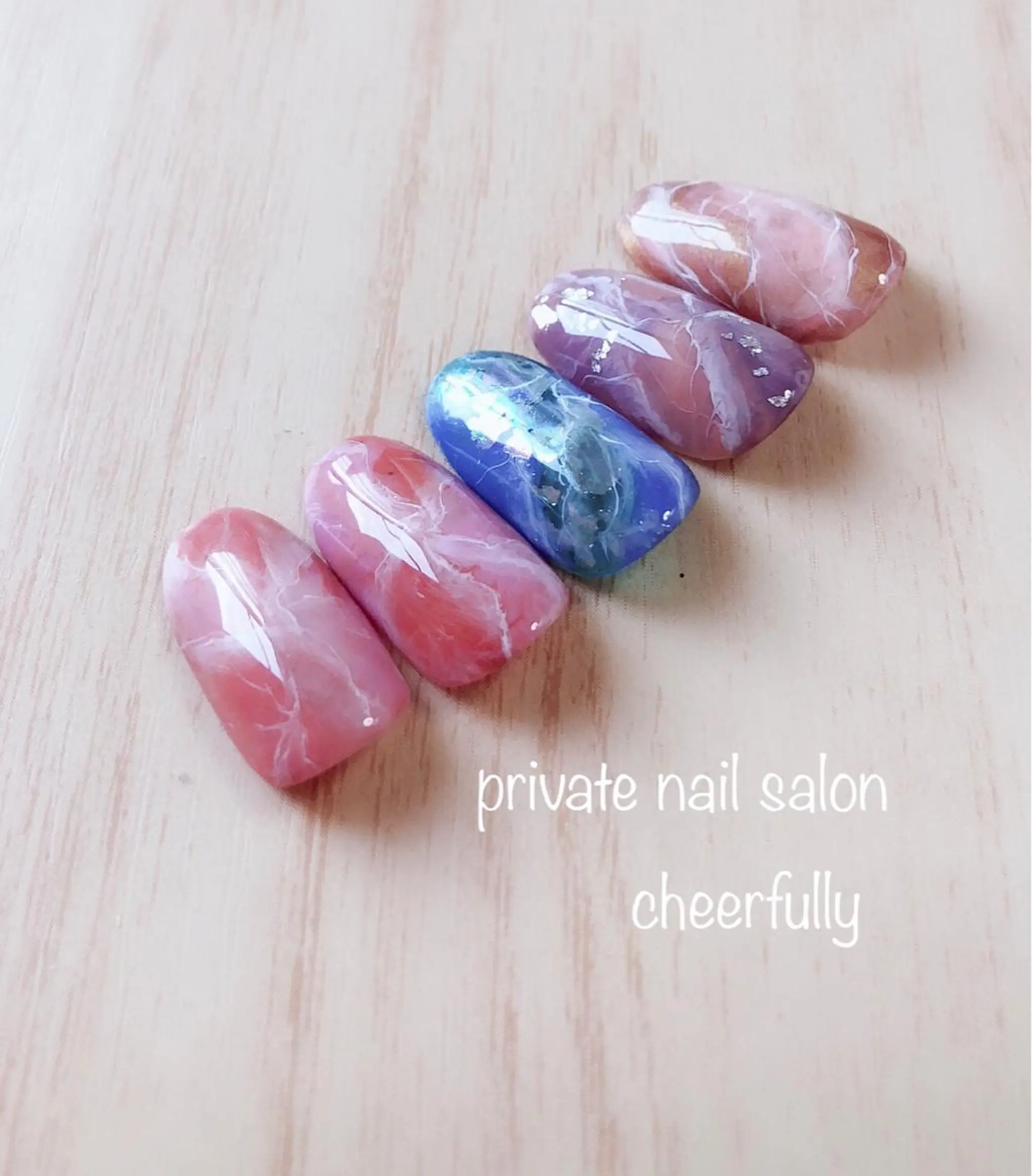ネイル ⭐️ cheerfullyのネイルデザイン