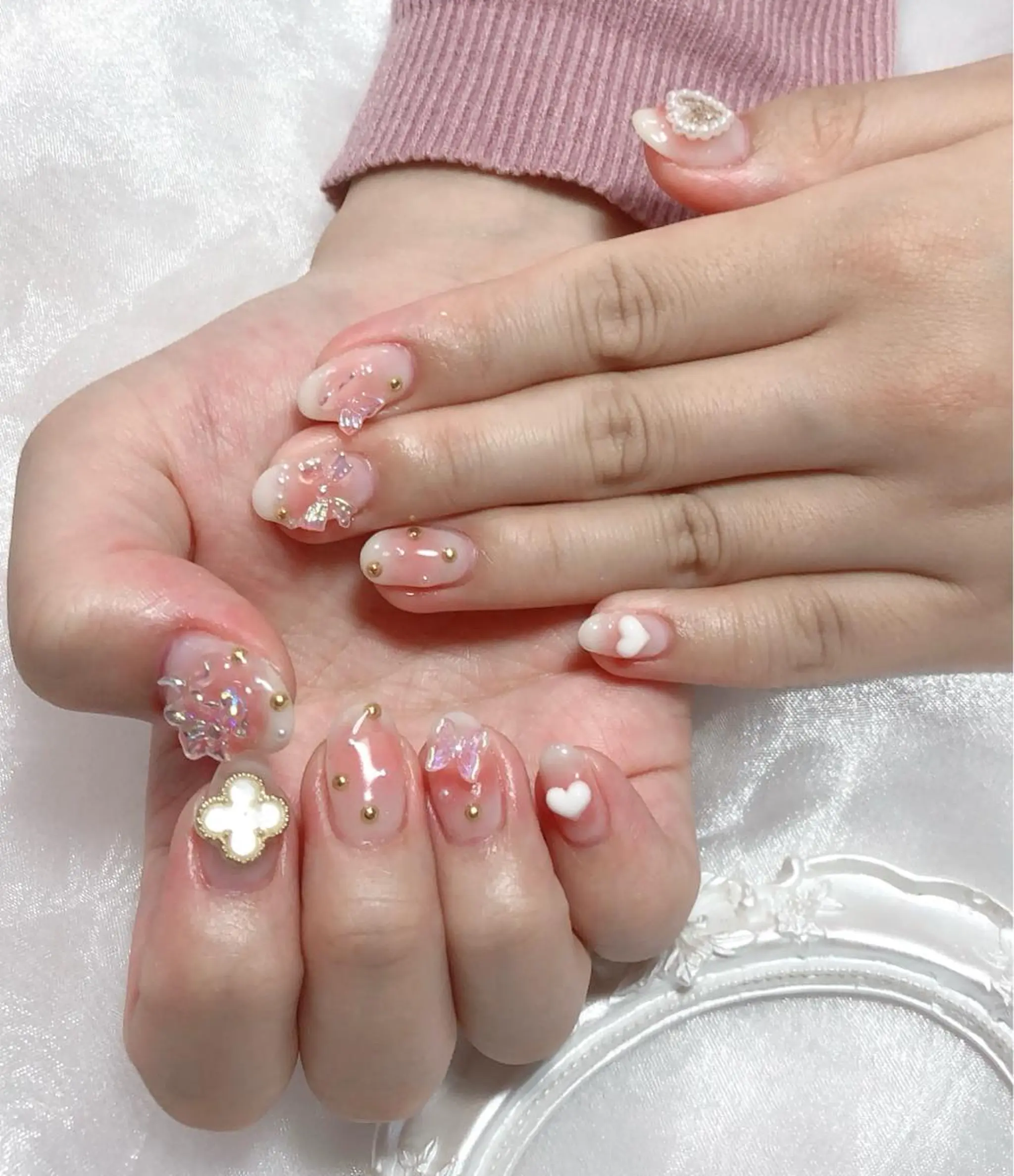 ネイル ハンドネイル リ サのネイルデザイン