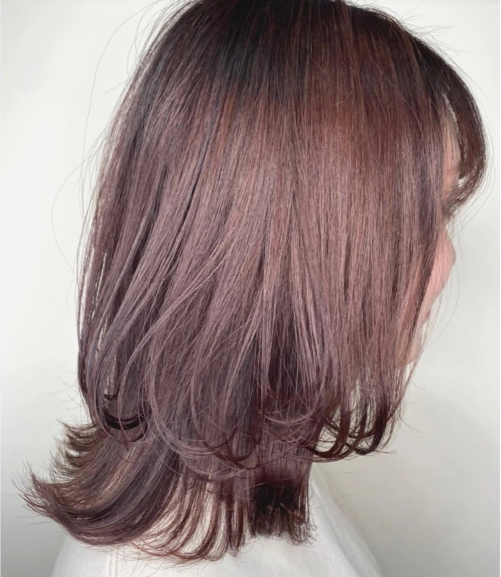 ミディアム カラー ボブレイヤー ピンクカラー ボブ レイヤーカット カラー特化サロン茶屋 町Furukuboのヘアスタイル