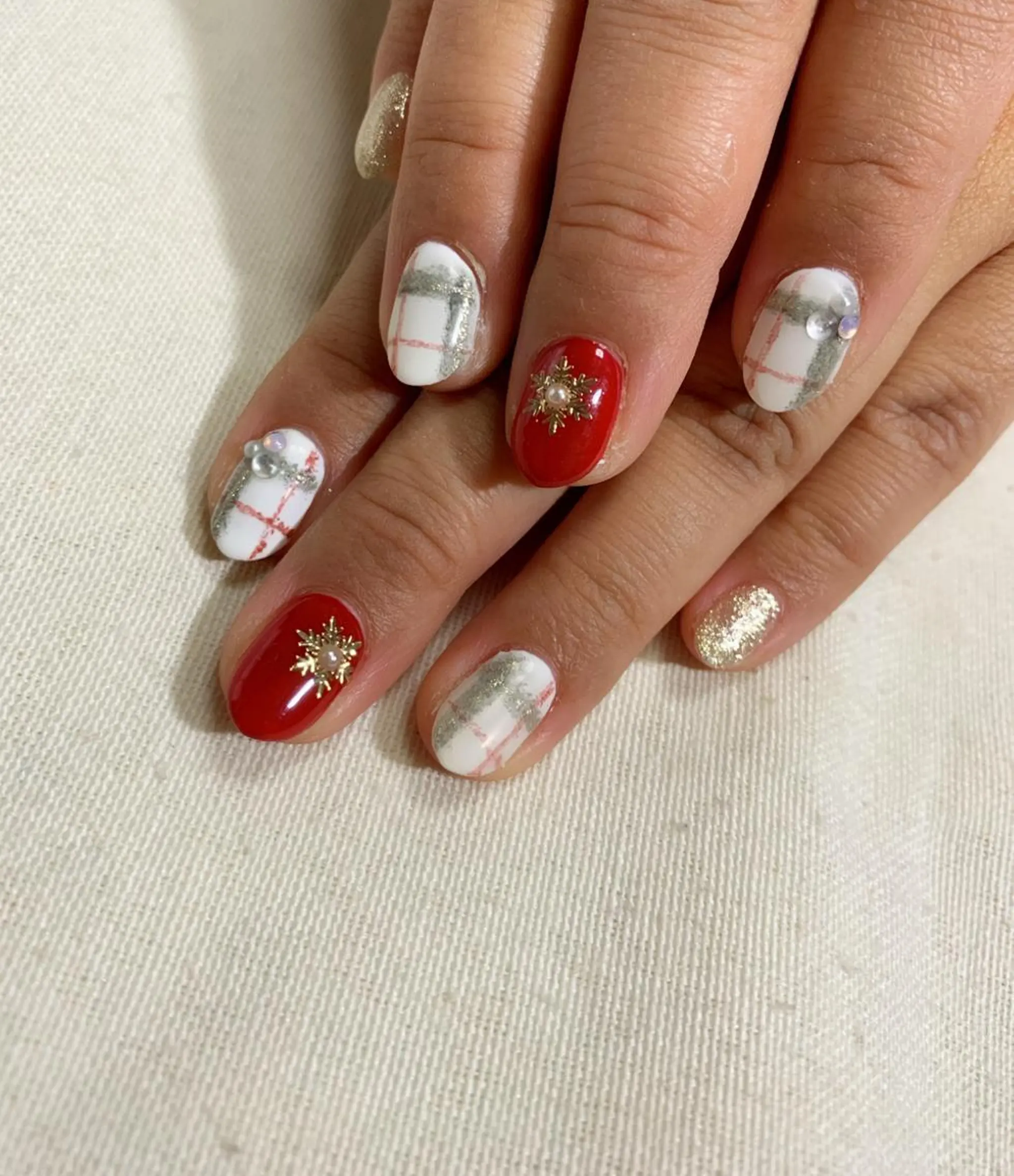 ネイル AZU nailのネイルデザイン