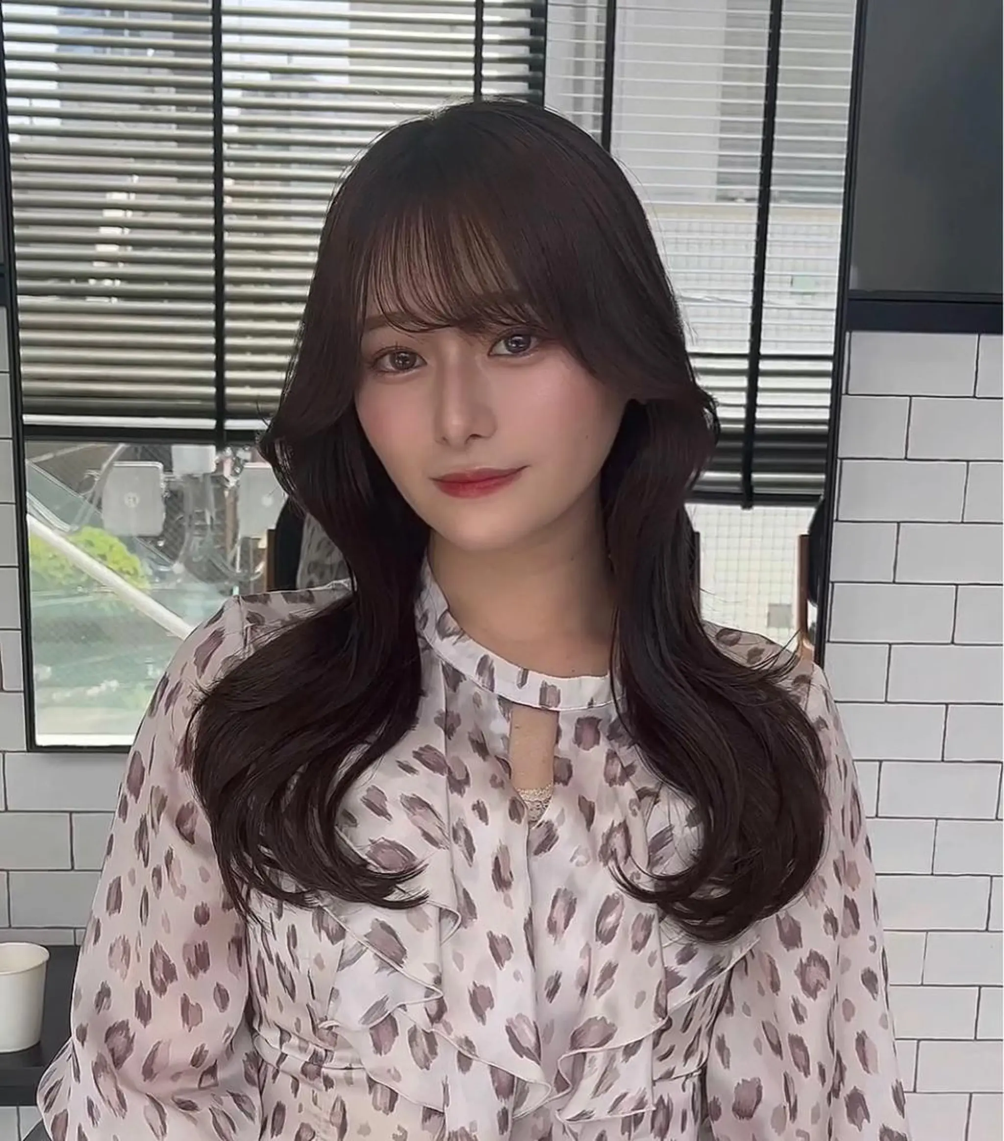 ミディアム カット ヘアカラー トリートメント 🌫️大人韓国ヘア 🌫️naoyaのヘアスタイル