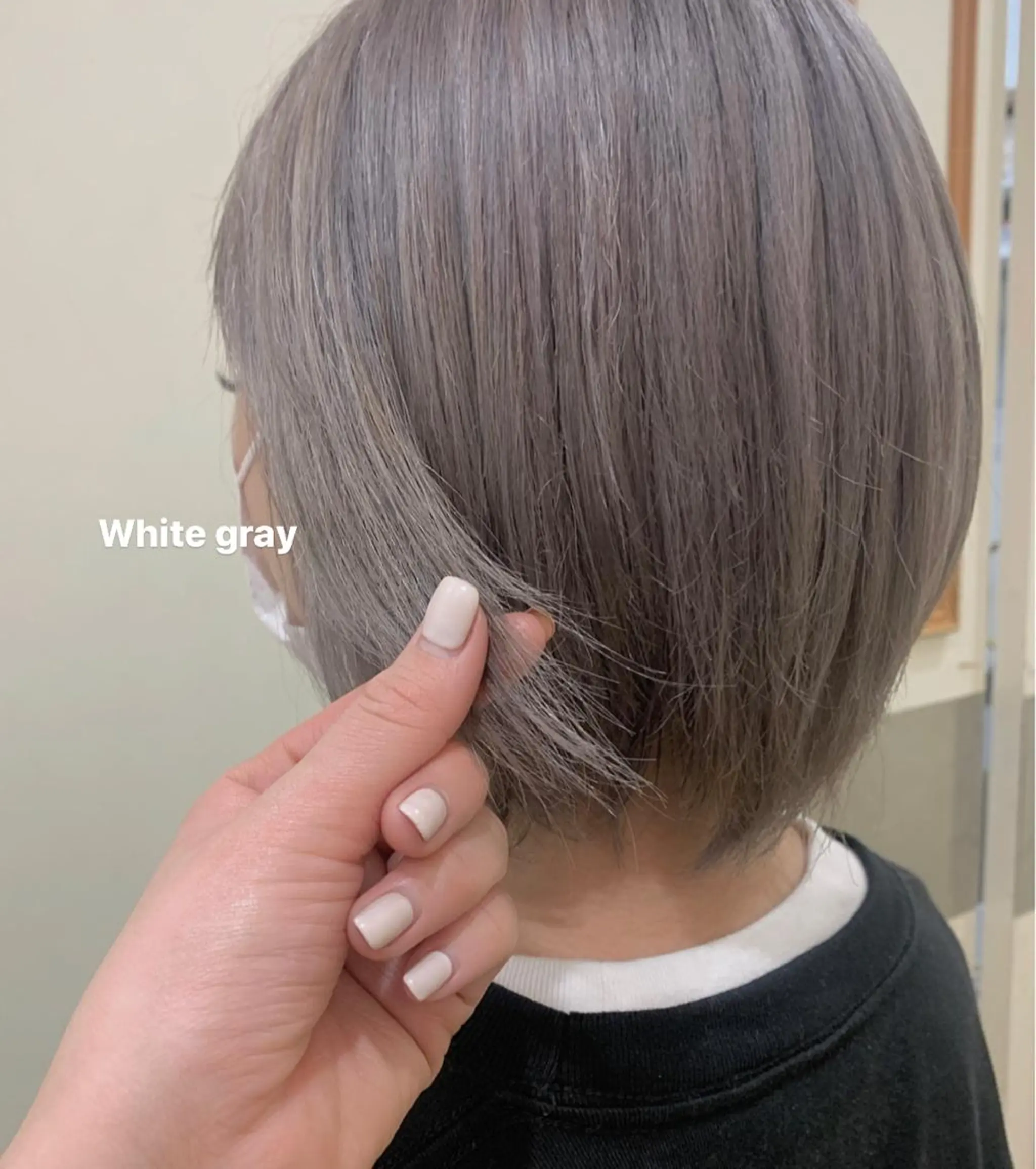 ショート カラー ブリーチ ヘアカラー 顔周り/レイヤー 🤍マリノのヘアスタイル