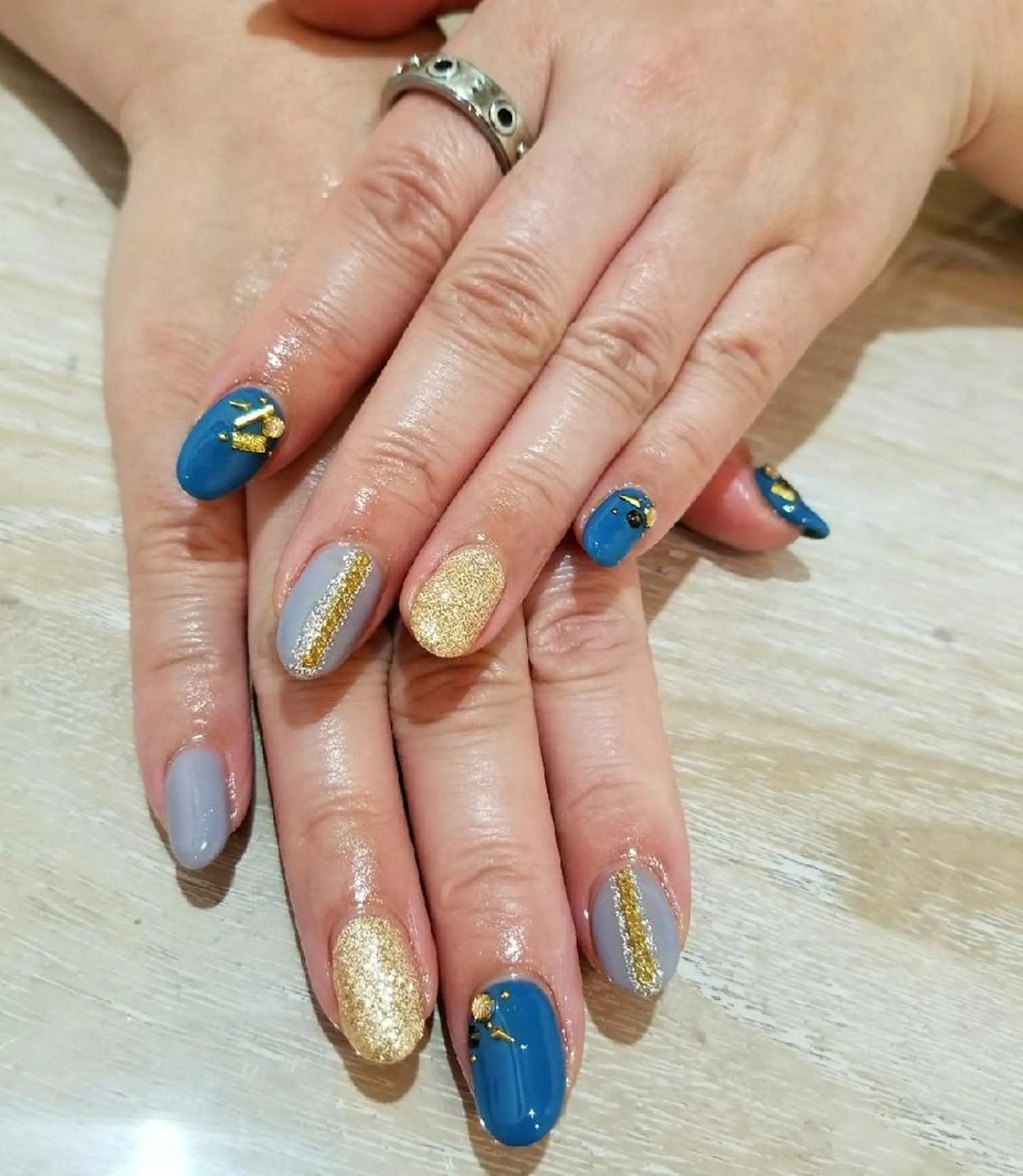 ネイル IDEAL (中井)のマツエク・マツパデザイン