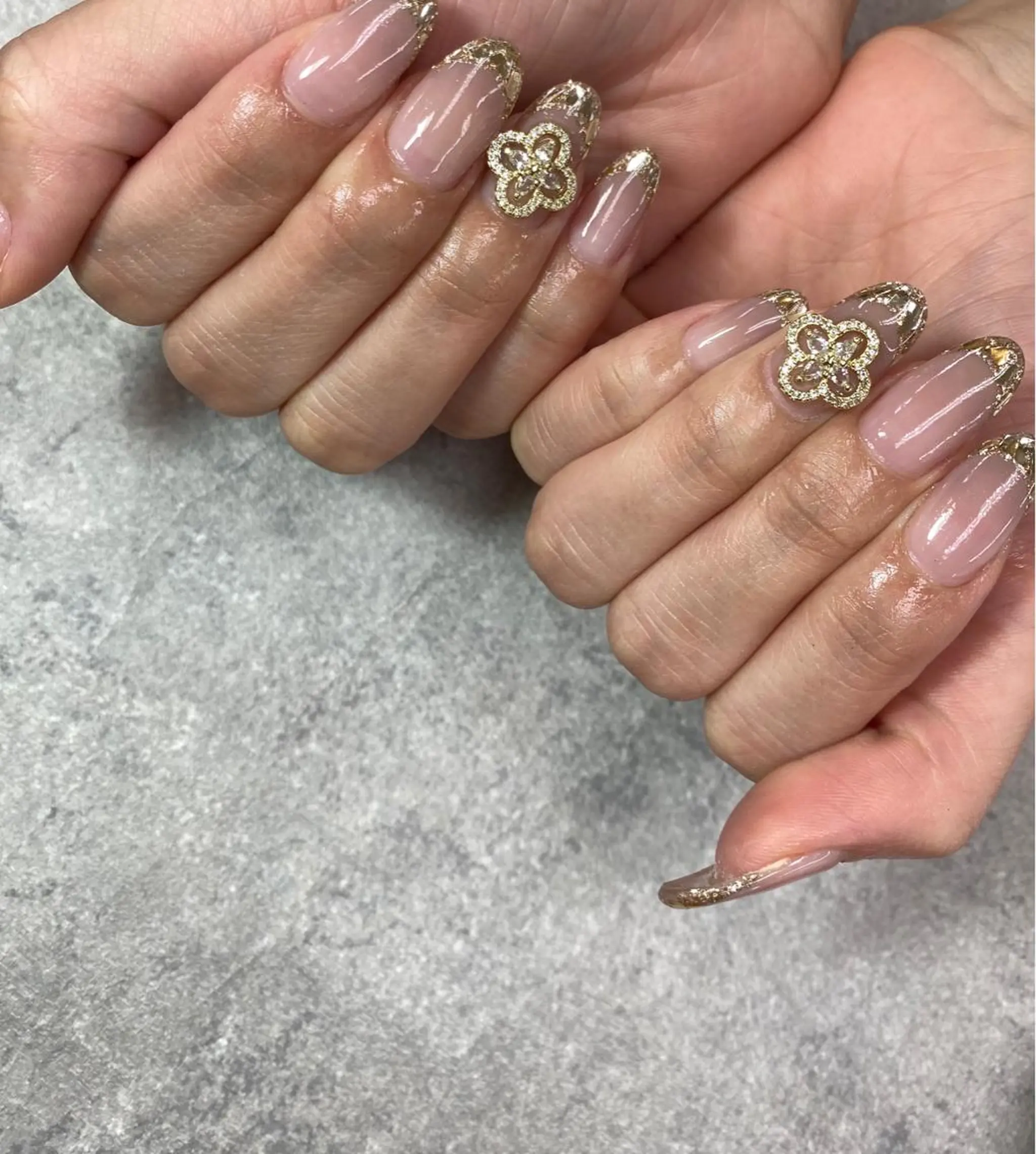 ネイル アートネイル フレンチネイル ジェルネイル ガラスフレンチ グラデーション ハンドネイル ハンドケア FASTNAIL PLUS 新宿店のネイルデザイン