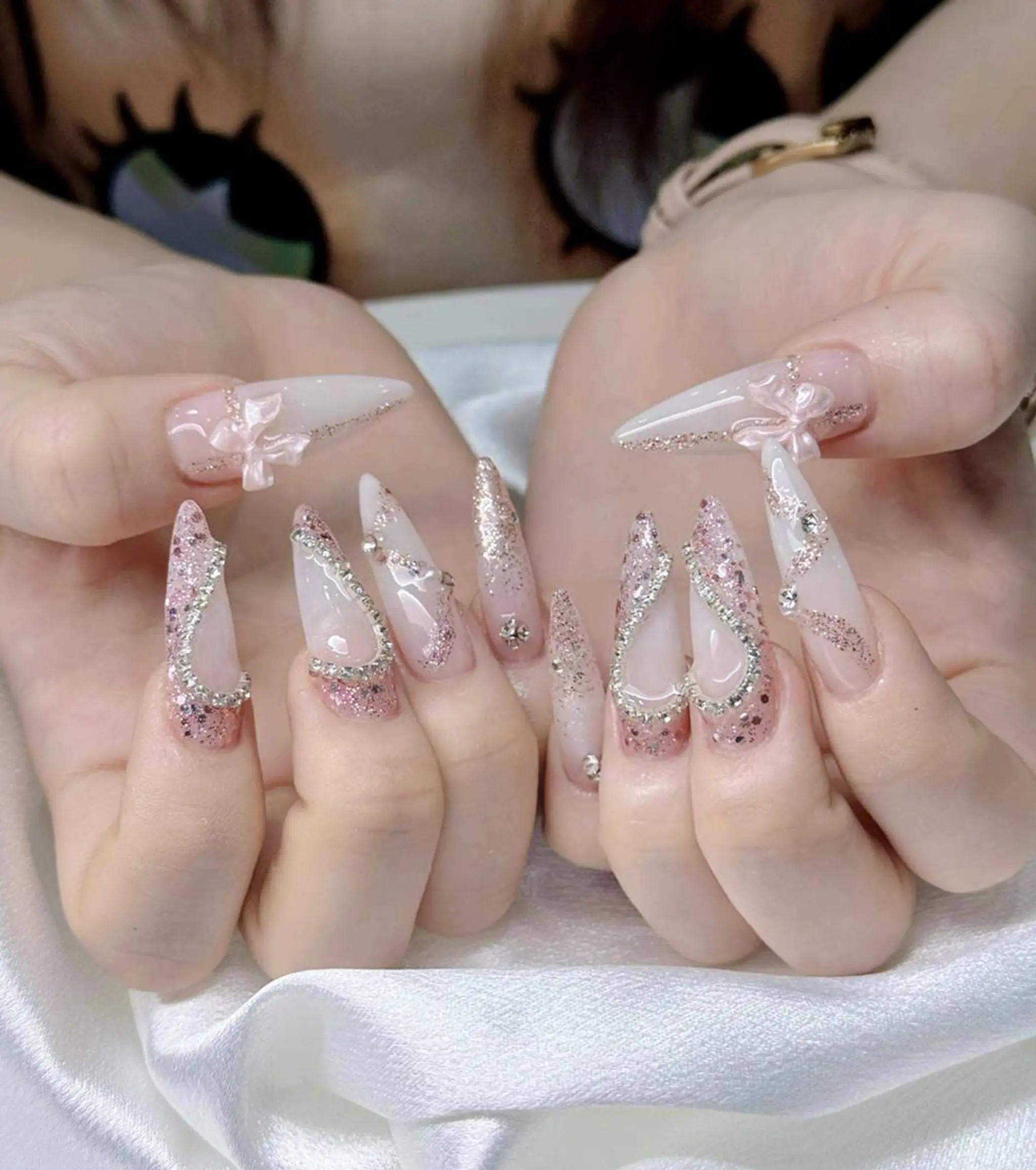 ネイル オーロラネイル ブルー チークネイル 長さ出し フットネイル ハンドネイル NAILS168 チップ長さ出し専門店のネイルデザイン