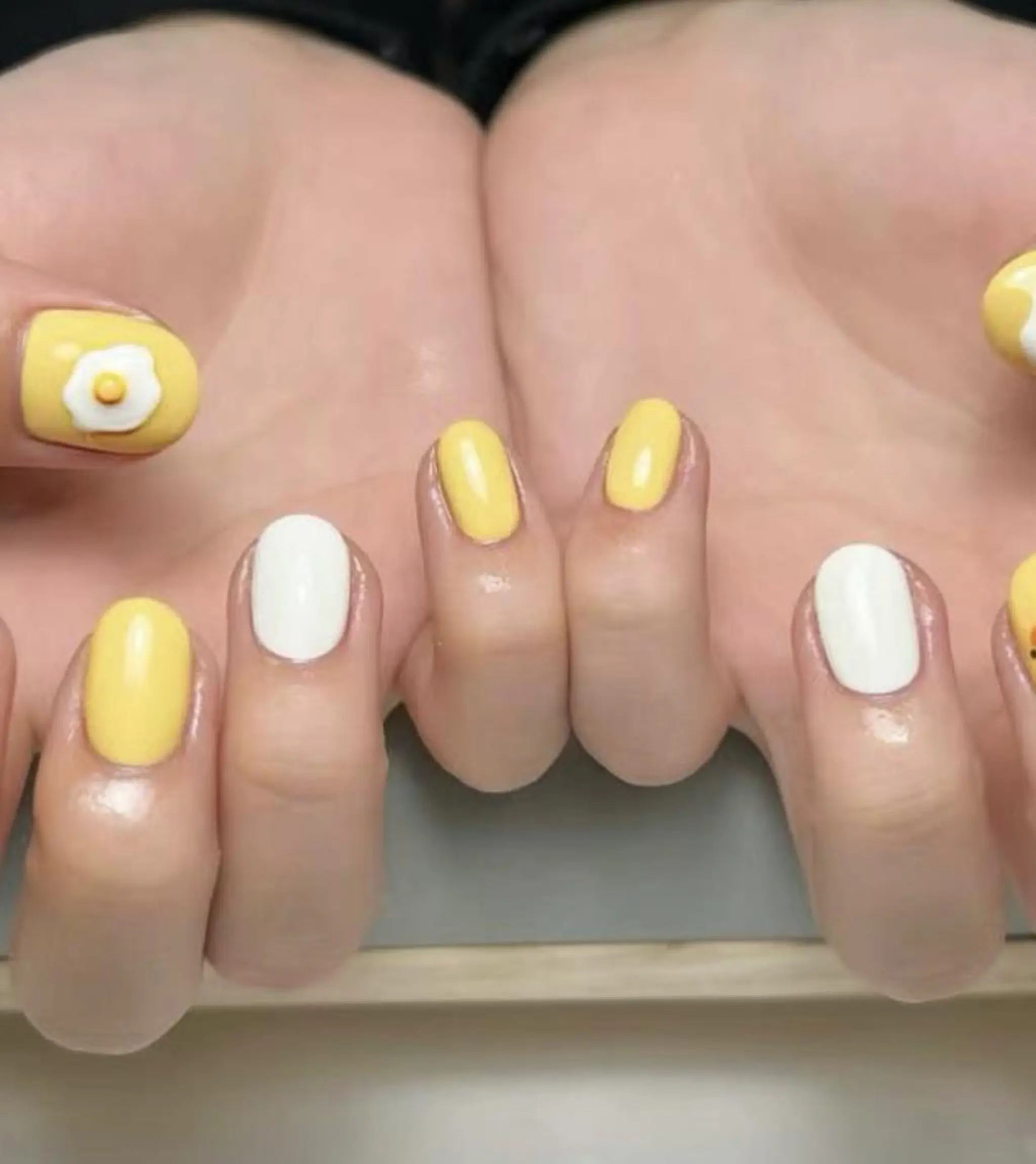 ネイル nana 🌞のネイルデザイン