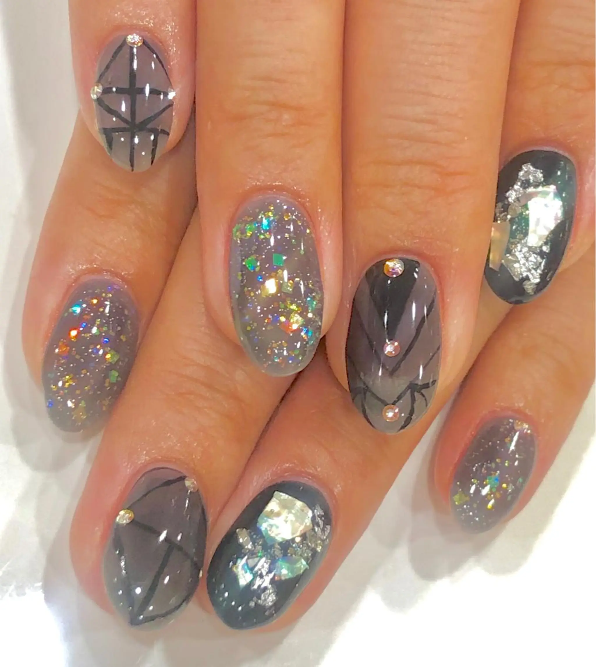 ネイル 坂本 萌のネイルデザイン