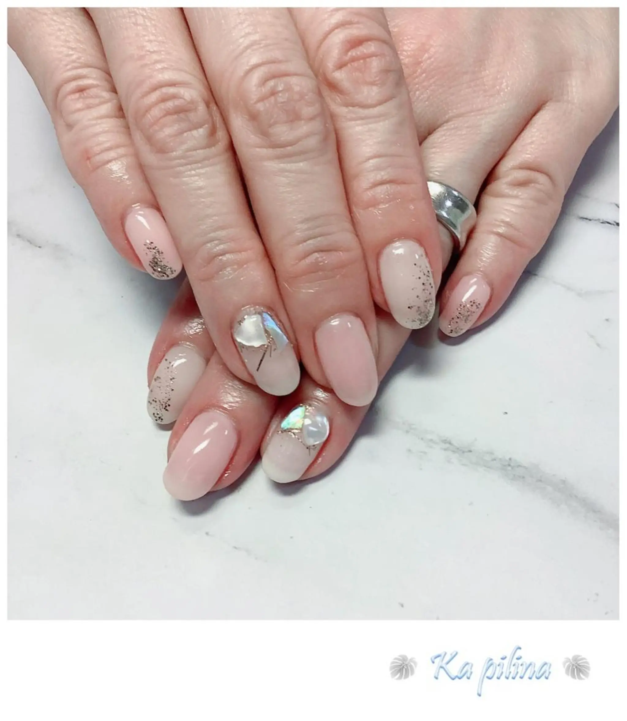 ネイル ニュアンスネイル ピンク ホワイト Nail salon Ka pilinaのネイルデザイン