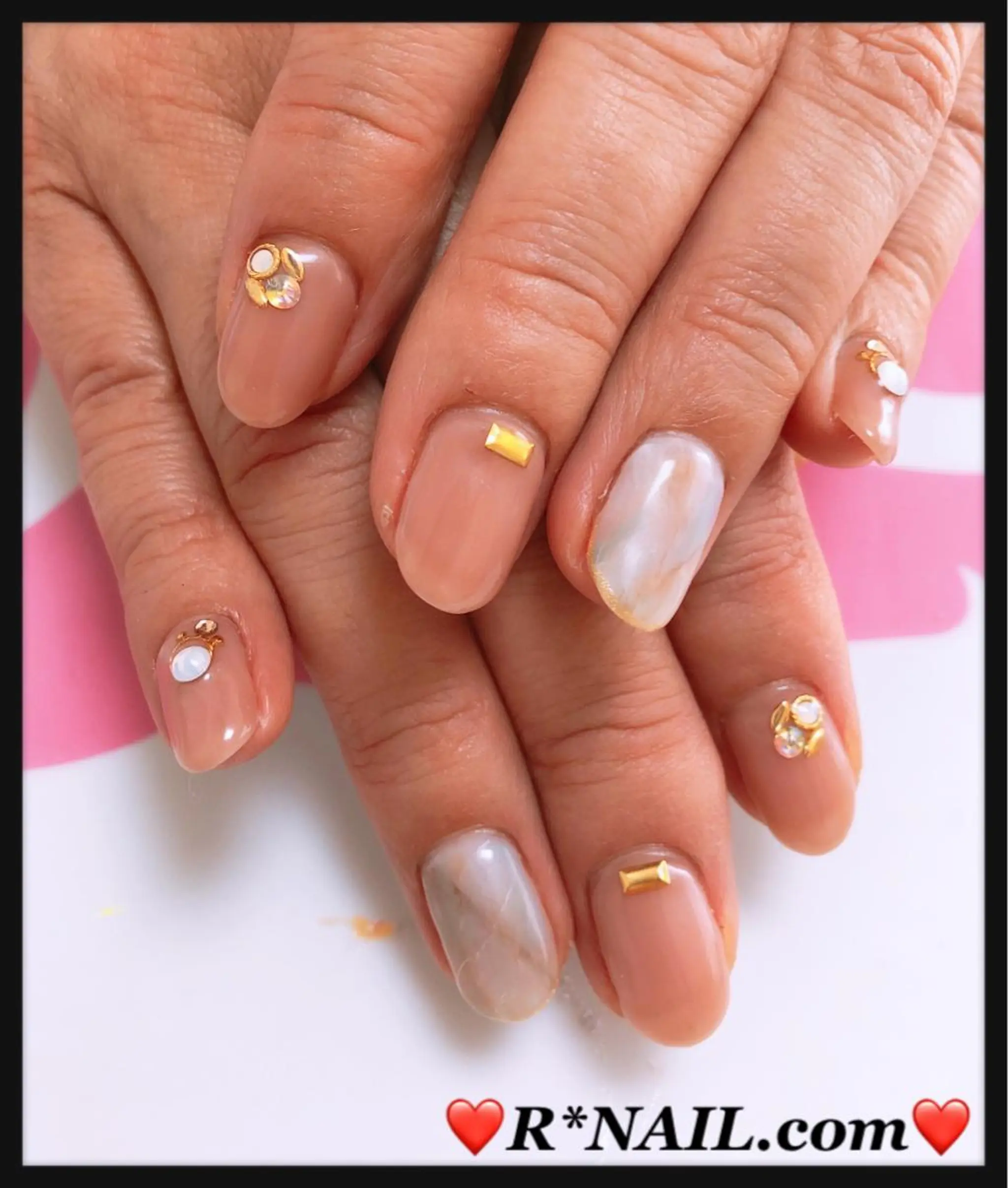 ネイル アートネイル R*NAIL .comのネイルデザイン