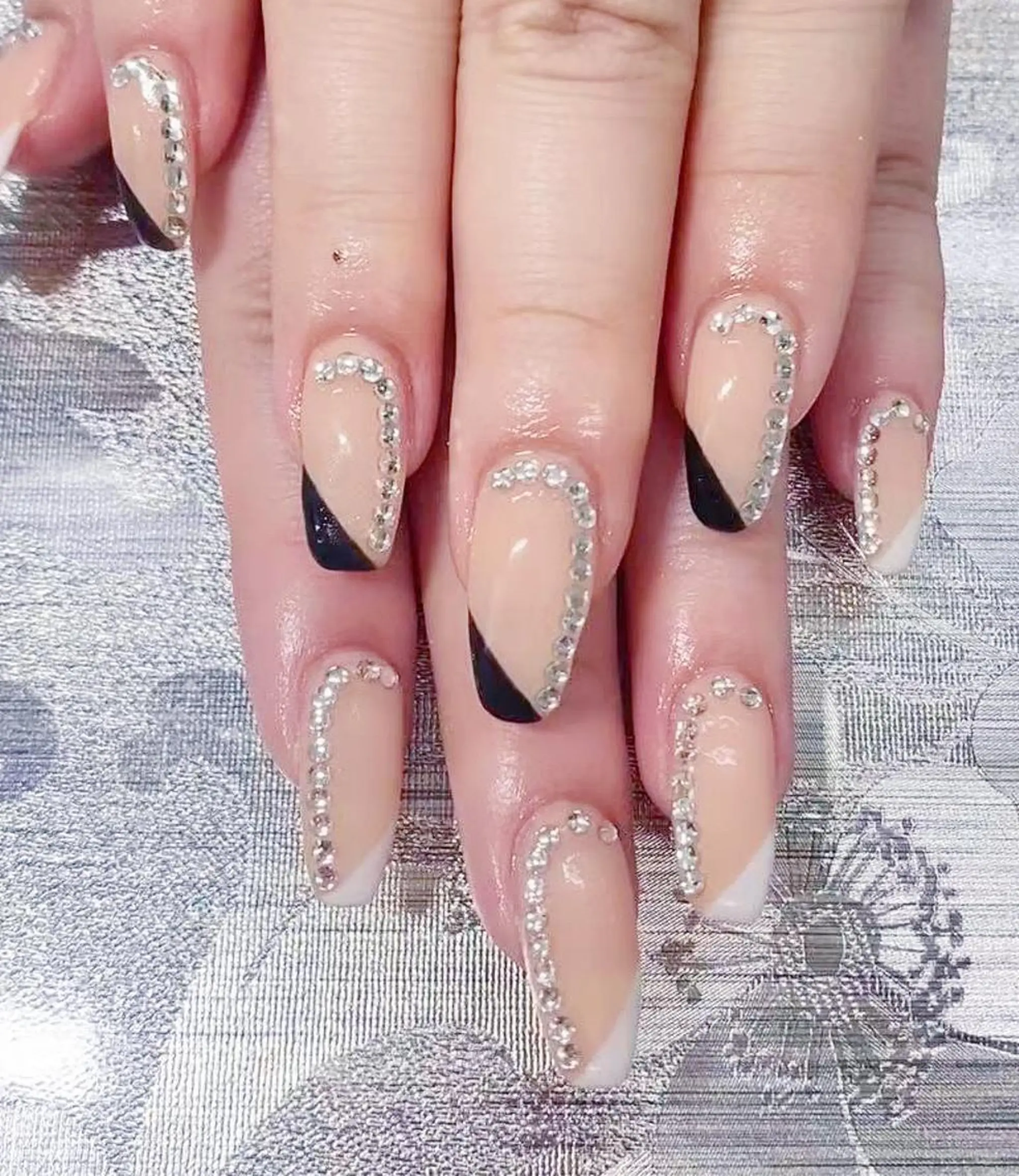 ネイル ハンドネイル R salonのネイルデザイン