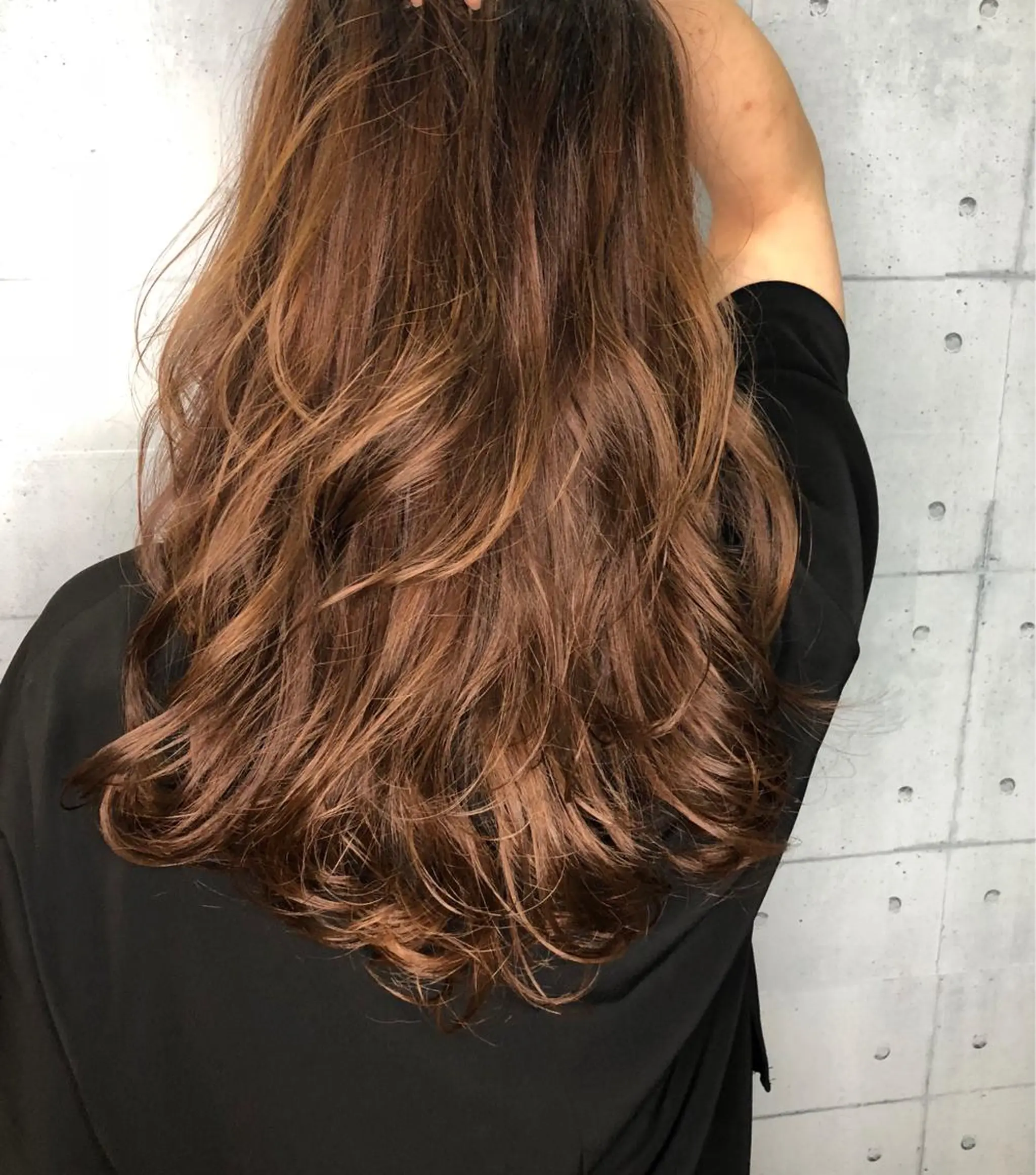 ロング カラー パープルカラー カット ヘアカラー トリートメント 金沢 広美のヘアスタイル