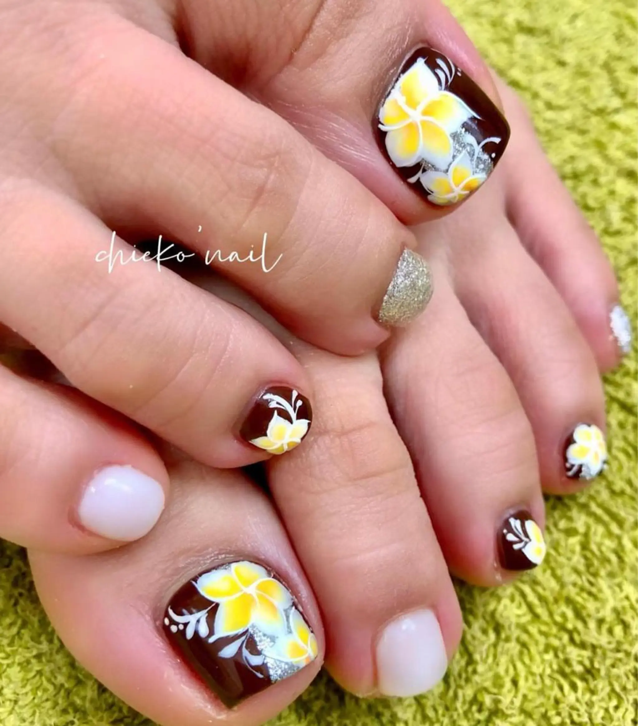 ネイル CHILL NAIL 読谷村のネイルデザイン