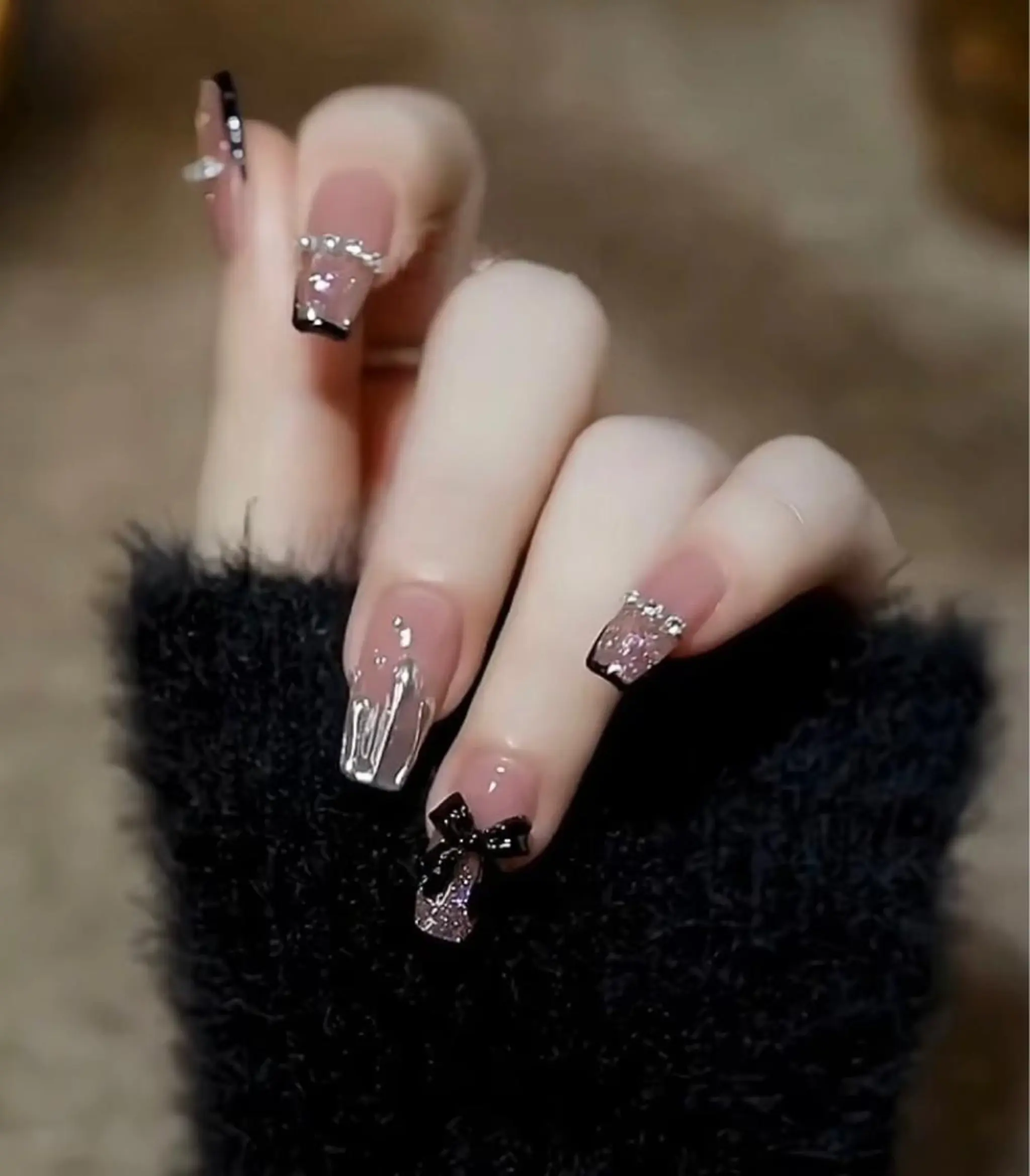 ネイル はぴねす所属・横浜 美夢のネイルデザイン