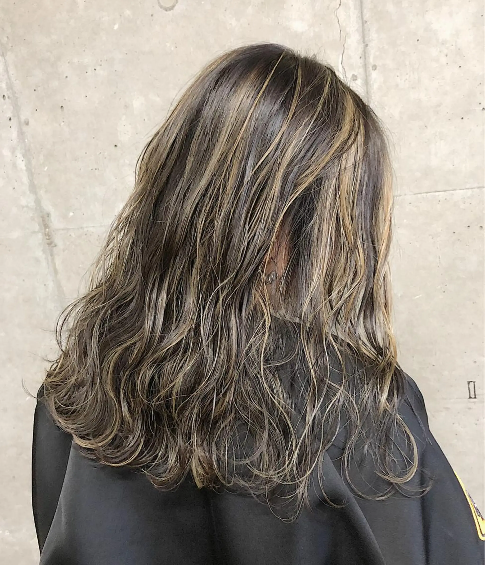 ミディアム カラー ハイライトカラー ハイライト ノンダメージ髪質改善 カラー💎/KURAのヘアスタイル