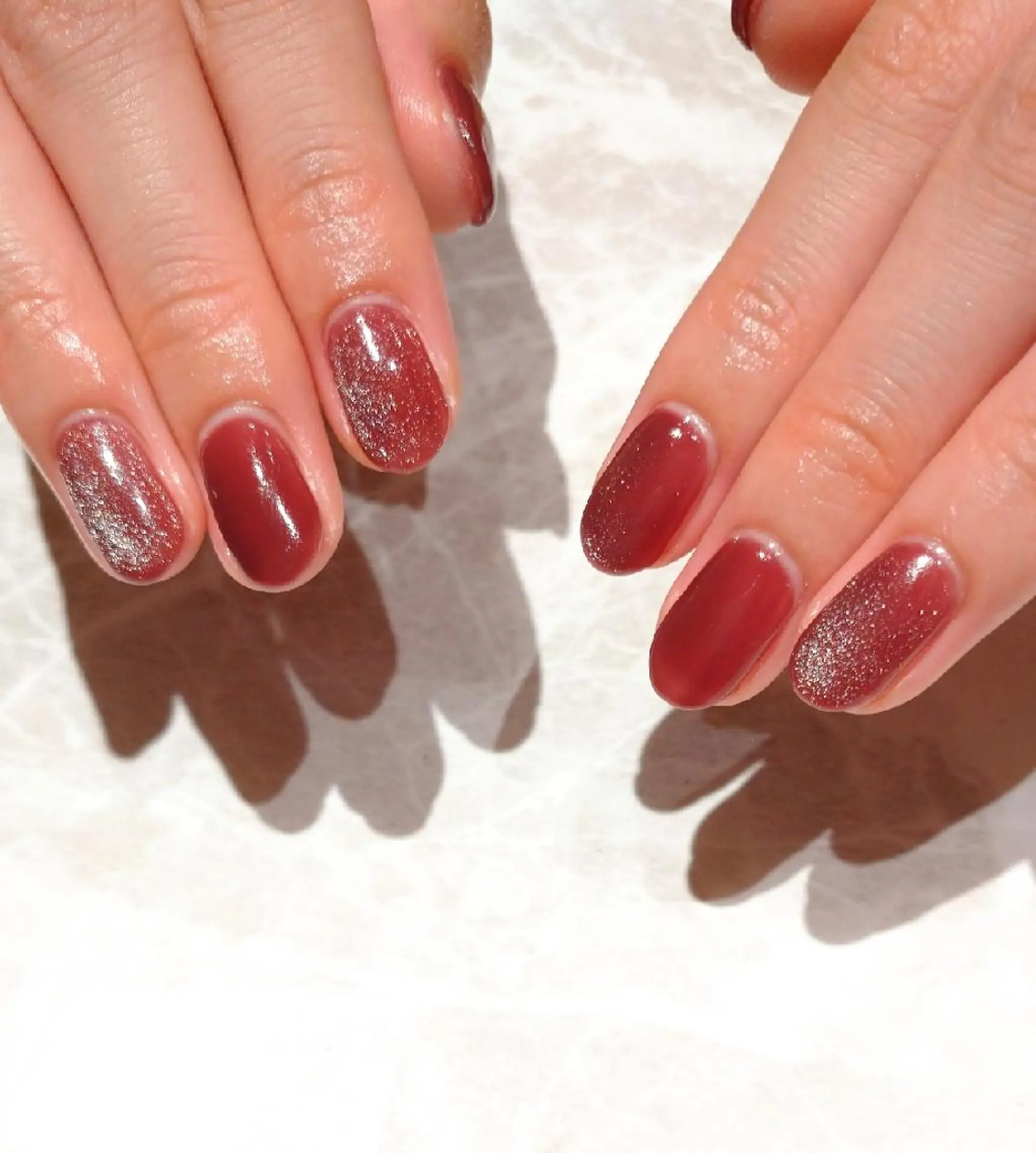 ネイル ブラウン マグネットネイル ハンドネイル 會田 瑠衣のネイルデザイン