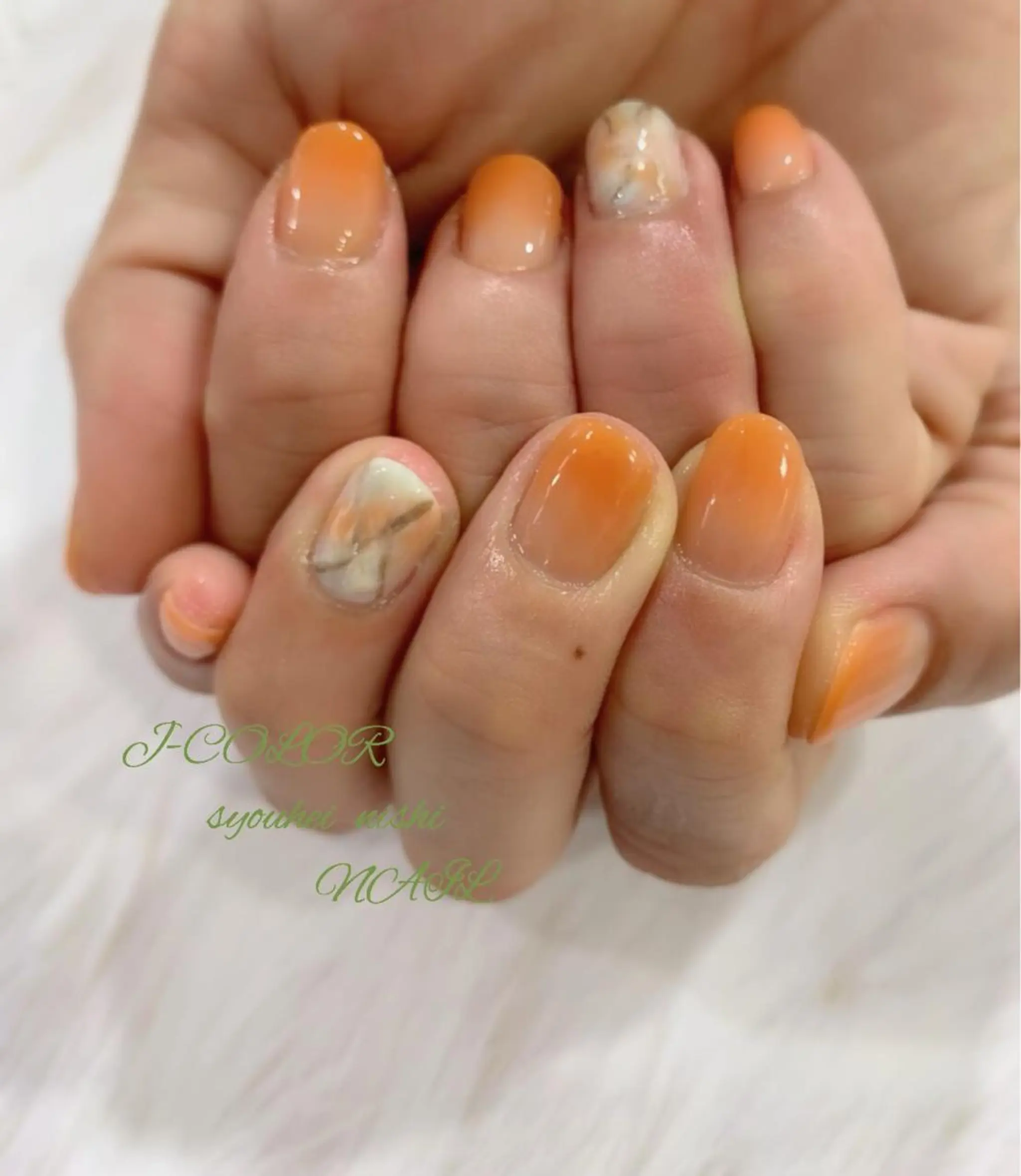 ネイル 持ち込み 高橋 春菜のヘアスタイル