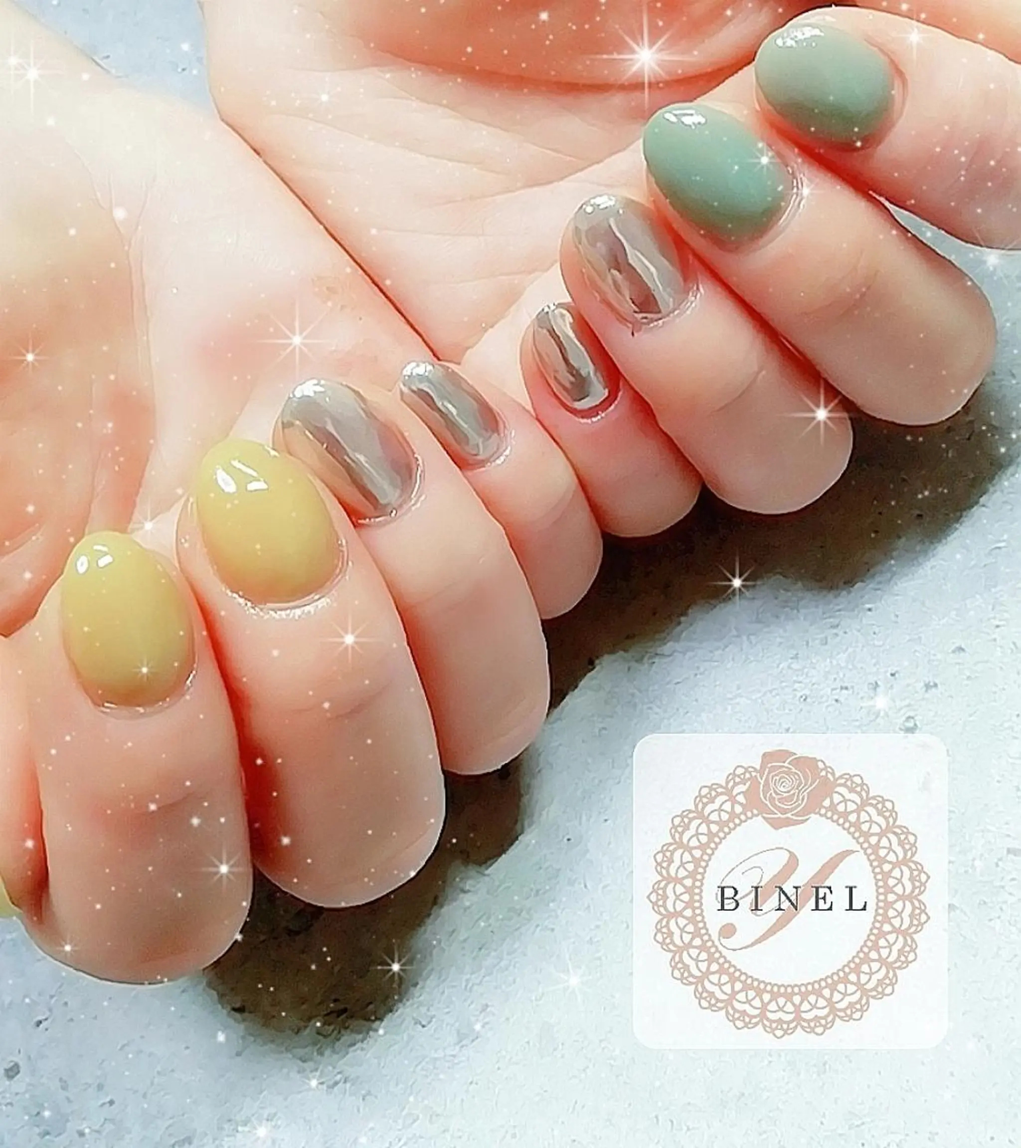 ネイル ミラーネイル ワンカラーネイル ハンドネイル Nail Salon Y.BINELのネイルデザイン