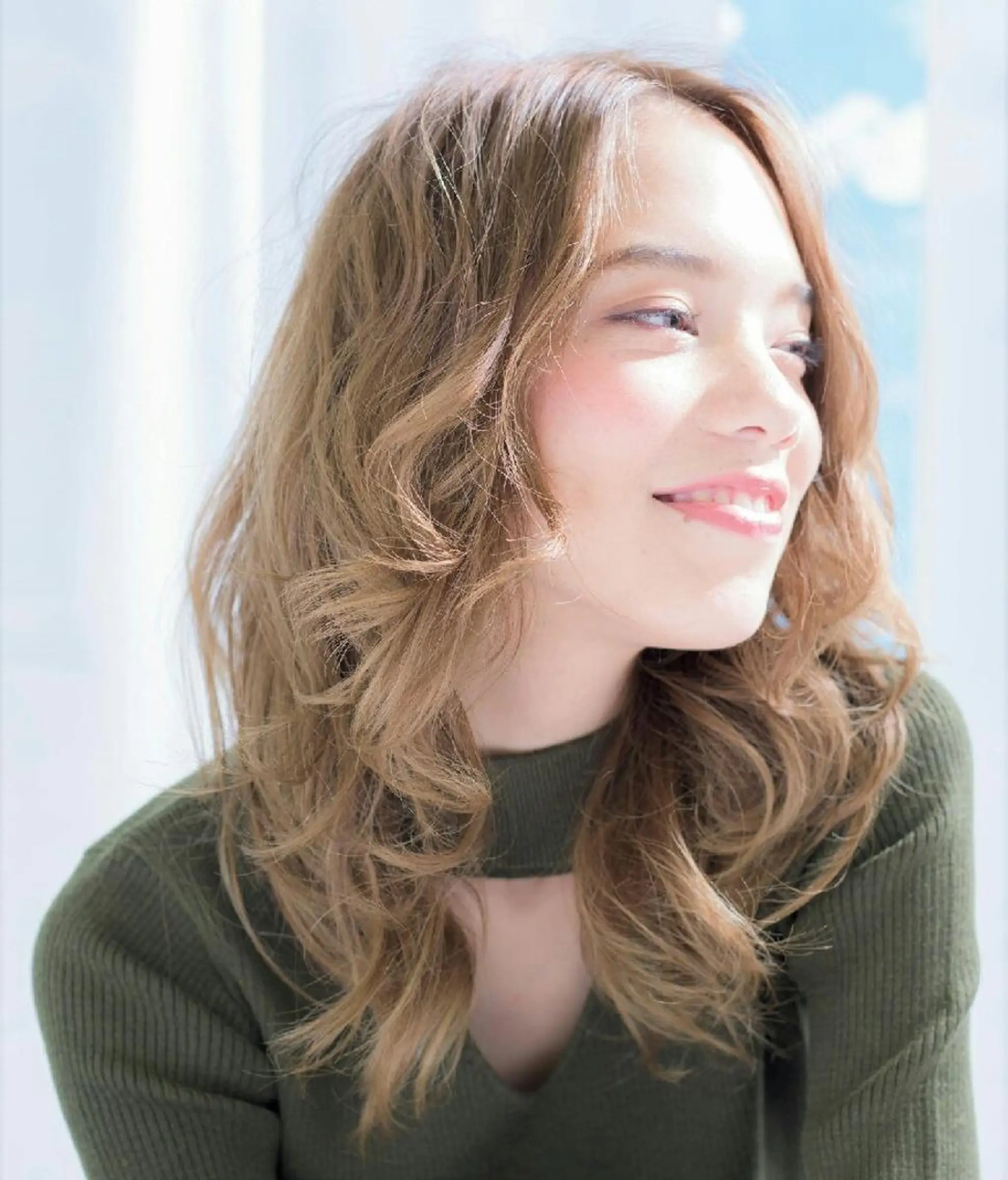 ショート ミディアム セミロング ロング カラー パーマ ヘアアレンジ 透明感カラー グレージュ Memoriese 表参道のヘアスタイル