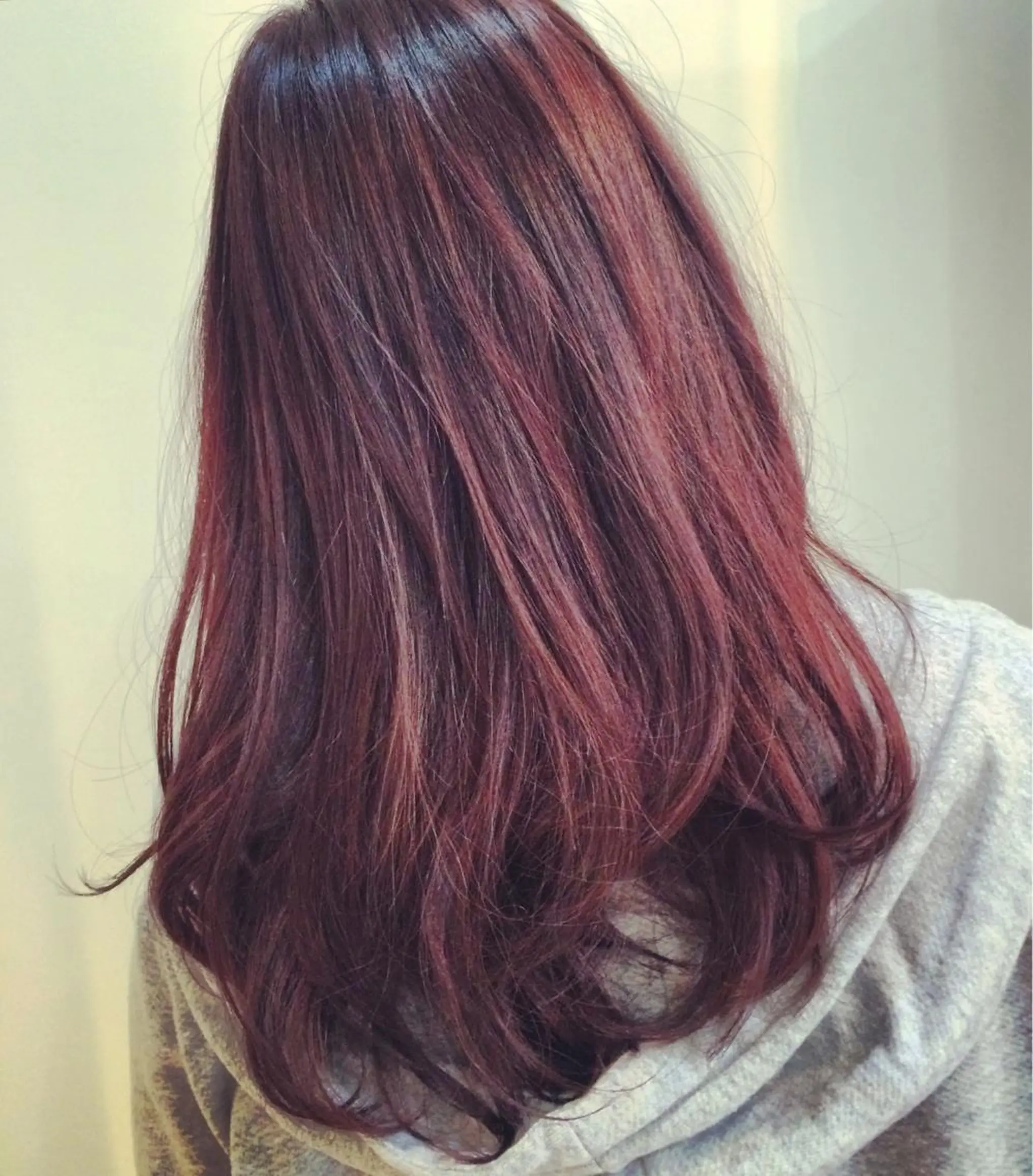 セミロング 山口 悟のヘアスタイル