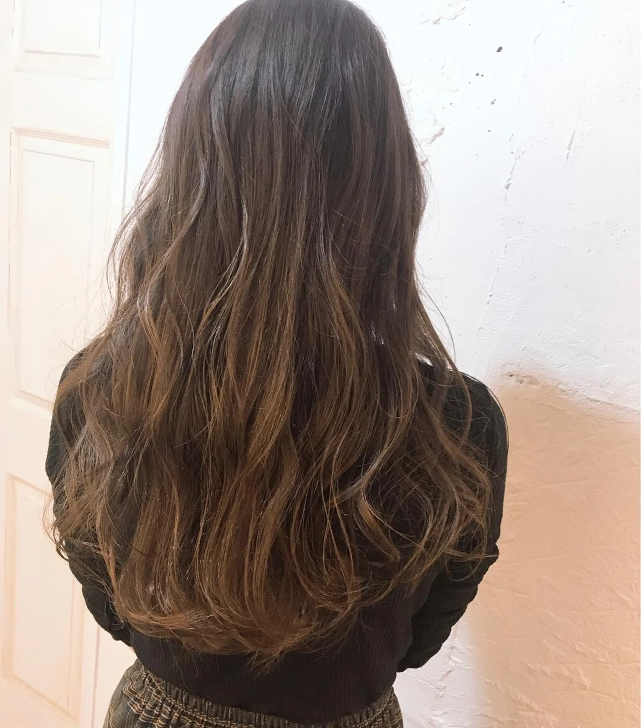 ミディアム カラー ヘアアレンジ ベージュカラー 【体験】韓国 メイク&ヘア天神のヘアスタイル