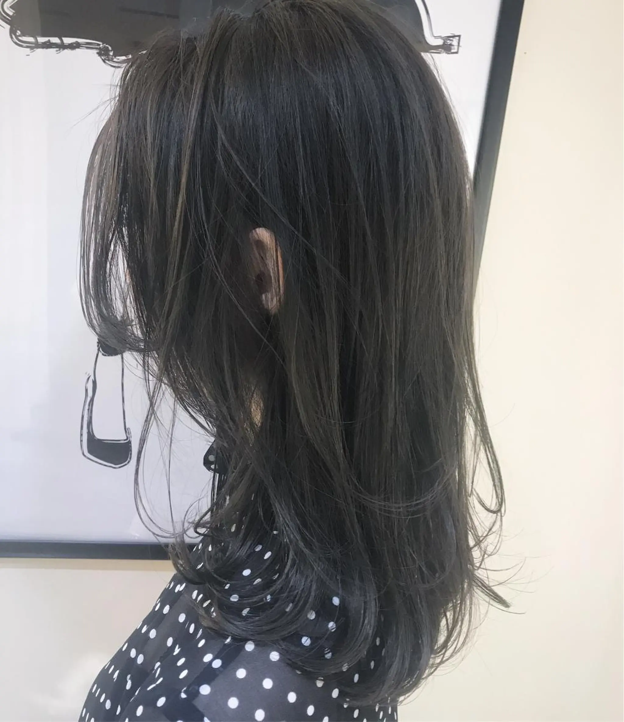 ミディアム カラー 透明感カラー グレージュ 髪質改善サロン 心斎橋ARCHEのヘアスタイル