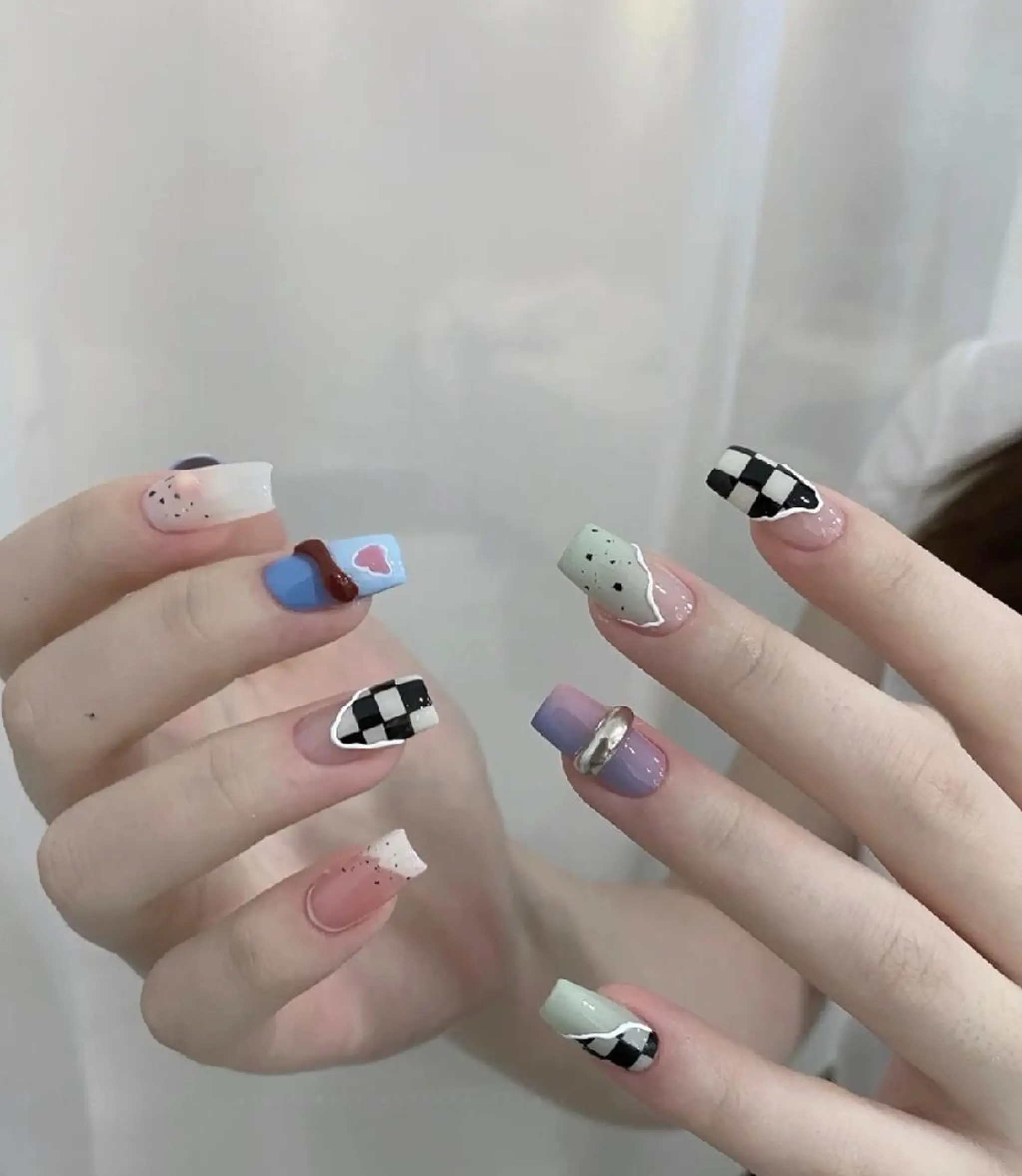 ネイル N. サロン所属・Theone栄店 田口のネイルデザイン