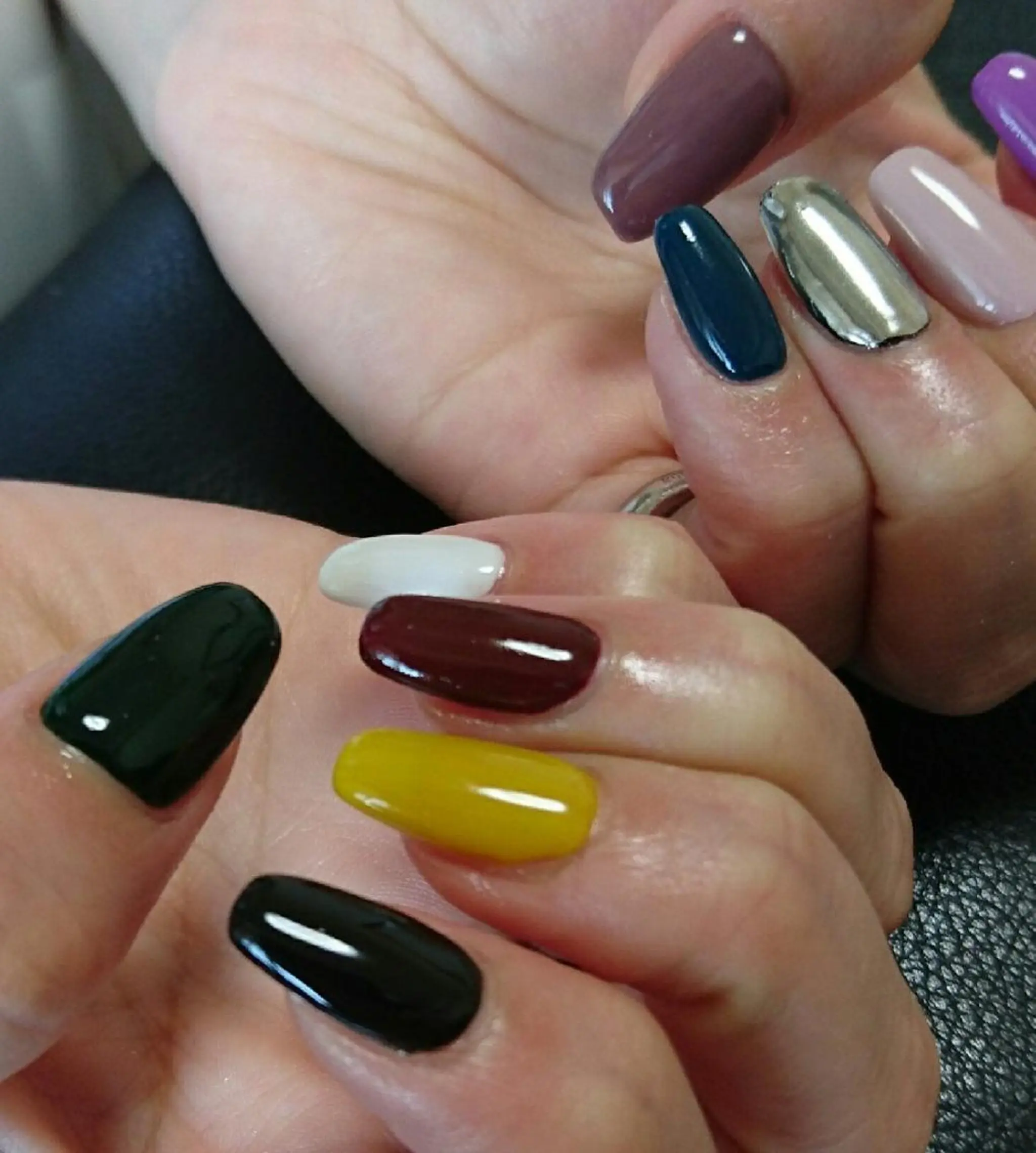 ネイル ミラーネイル Lilith Nailのネイルデザイン