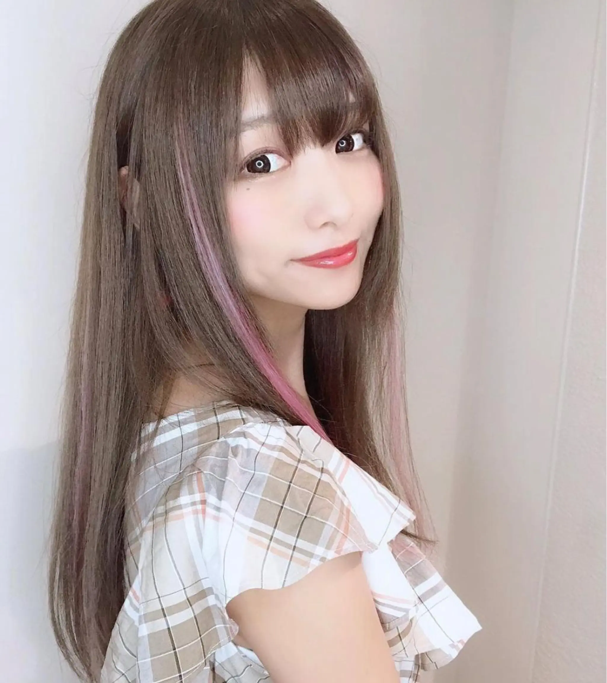 ロング カット ヘアカラー トリートメント エクステ LANDS officialのヘアスタイル