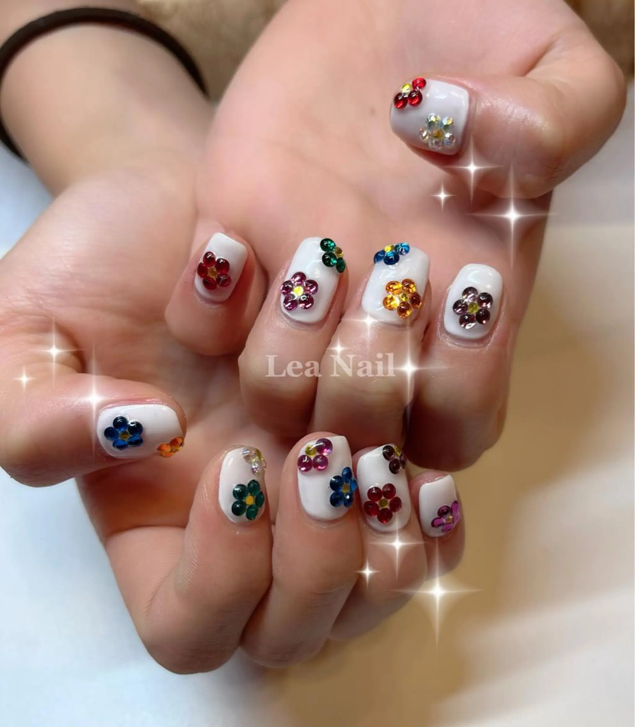 ネイル ハンドネイル Lea Nailのネイルデザイン