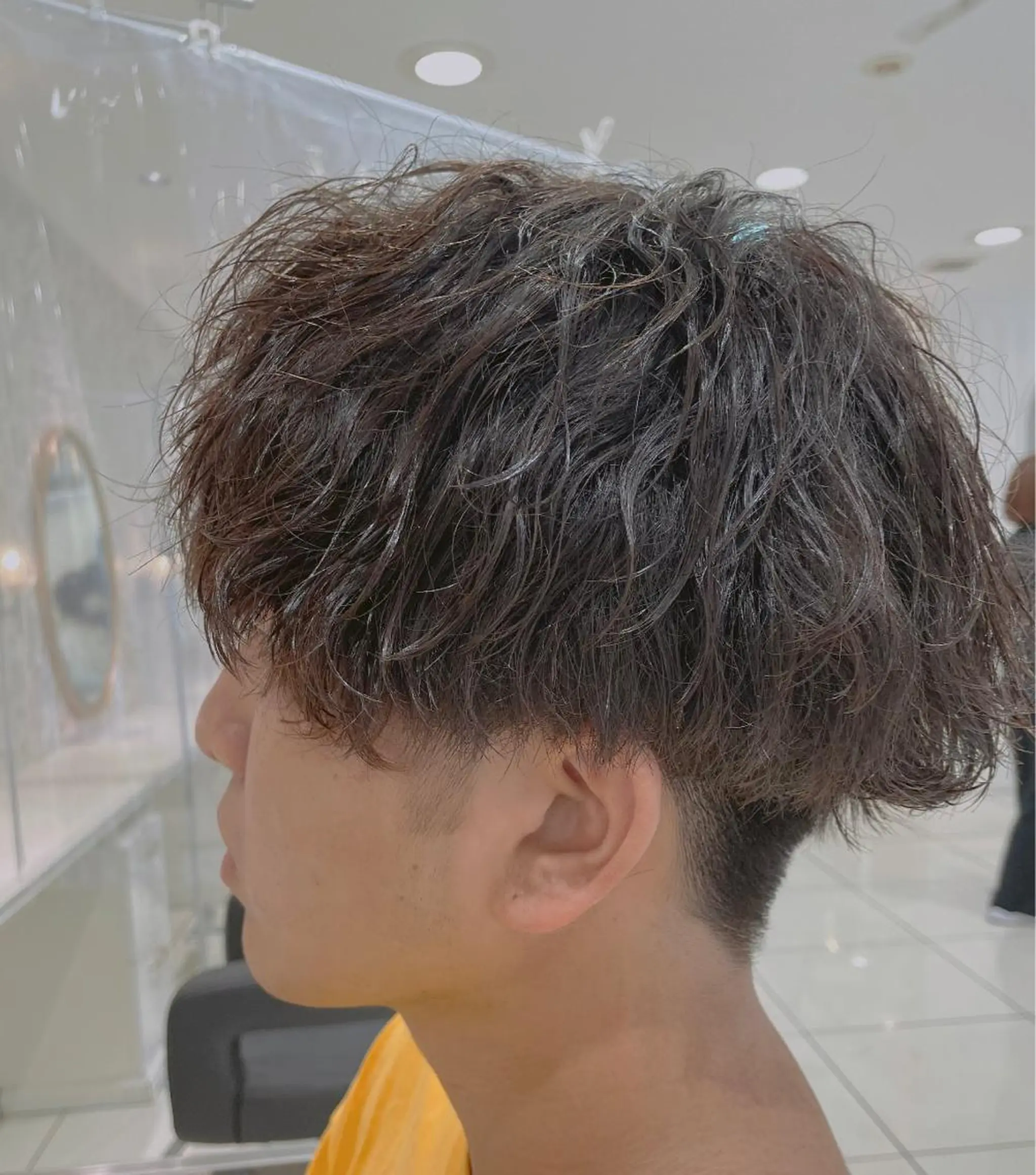 パーマ メンズ メンズパーマ 波巻きパーマ カット パーマ 🔹メンズ縮毛矯正 川島爽楽🔹のヘアスタイル