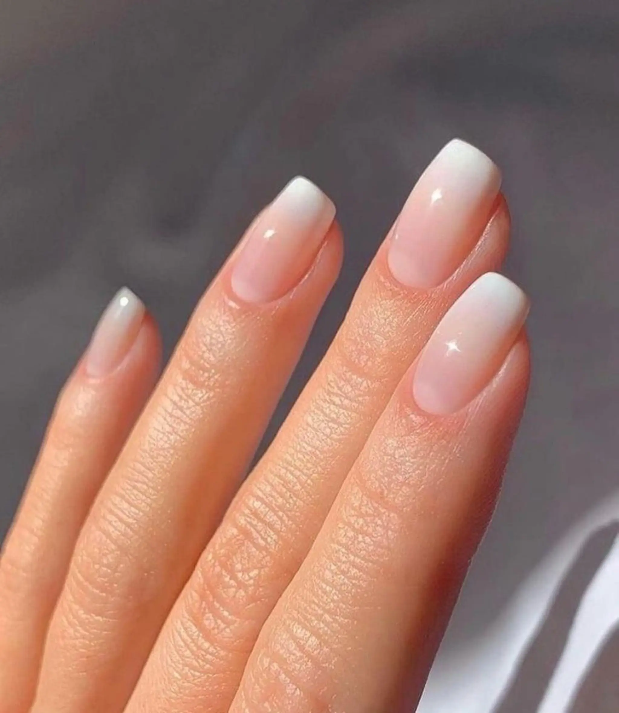 ネイル élu by Noriko 前原のネイルデザイン