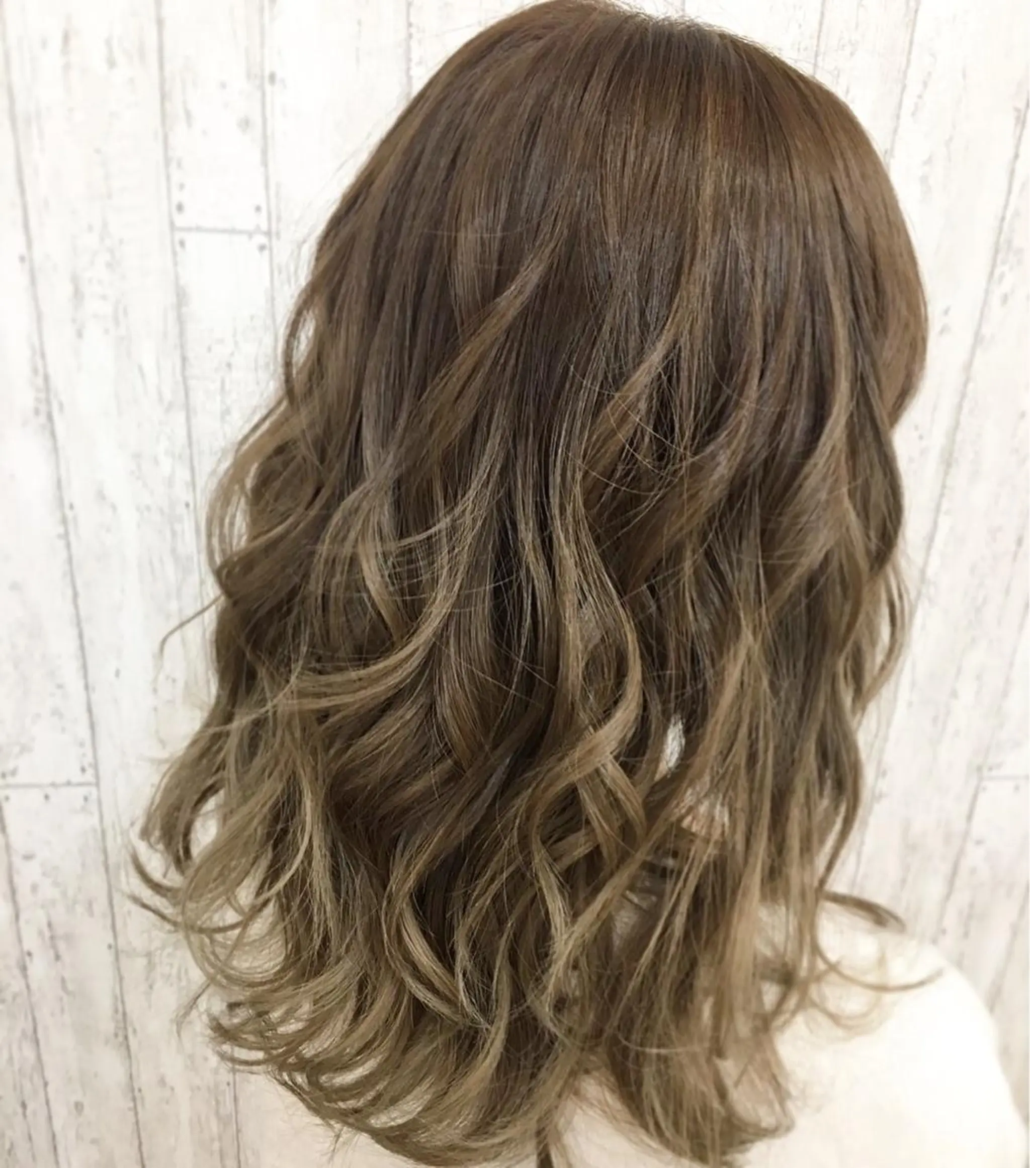 セミロング カラー ベージュカラー kazufumi ..のヘアスタイル