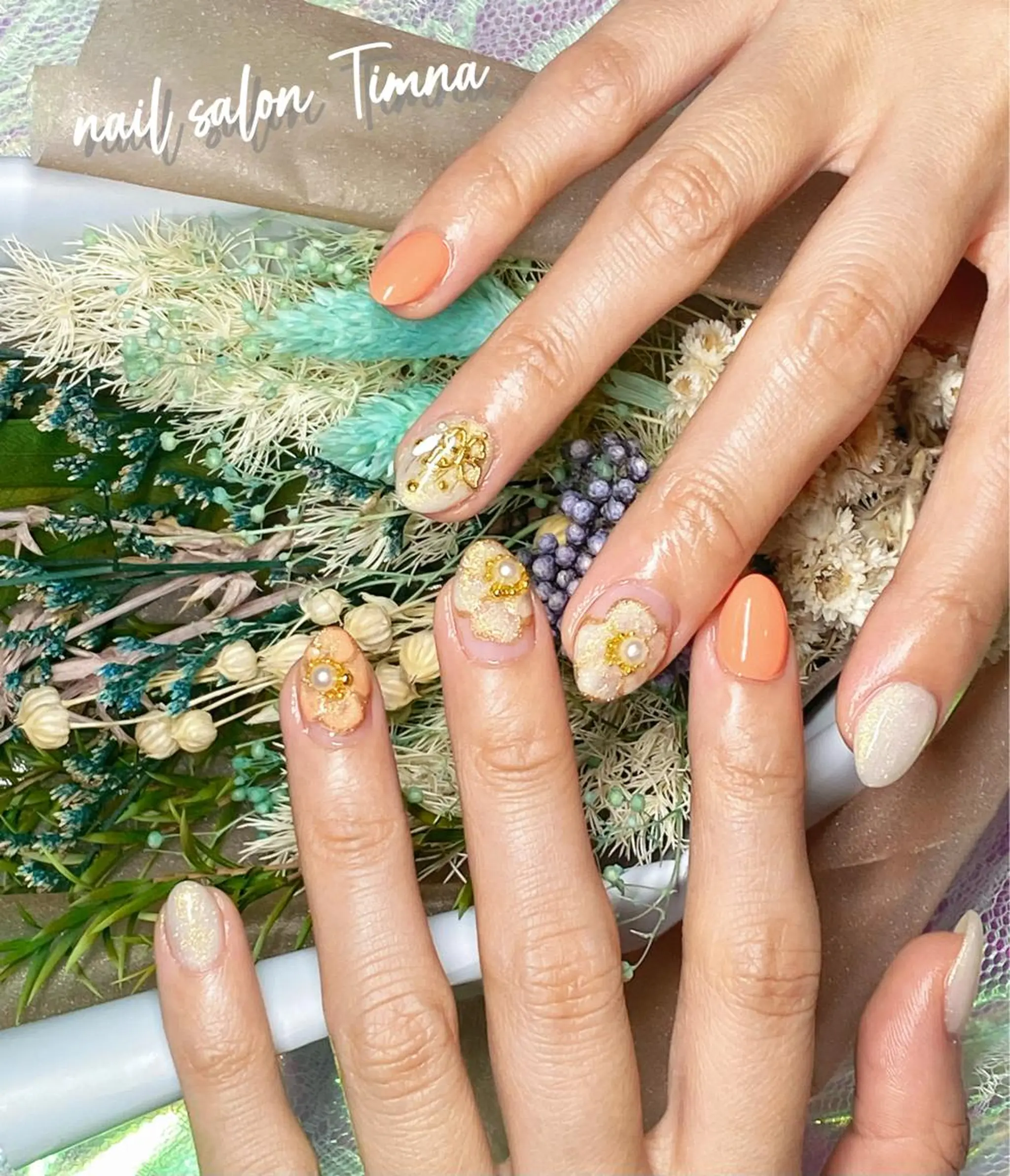 ショート ハンドネイル NAILSALON 🍔Timna🍟のネイルデザイン