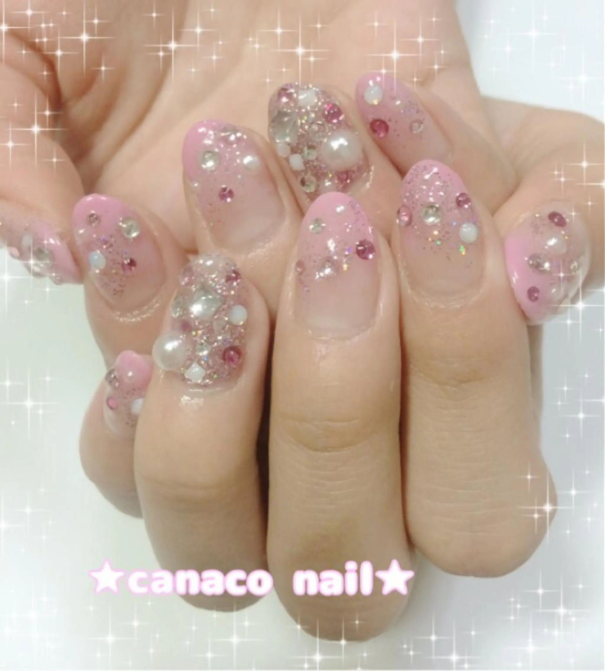 ネイル ストーンネイル ハンドネイル ハンドケア Felice所属・ベテランネイル cnc  nailのネイルデザイン