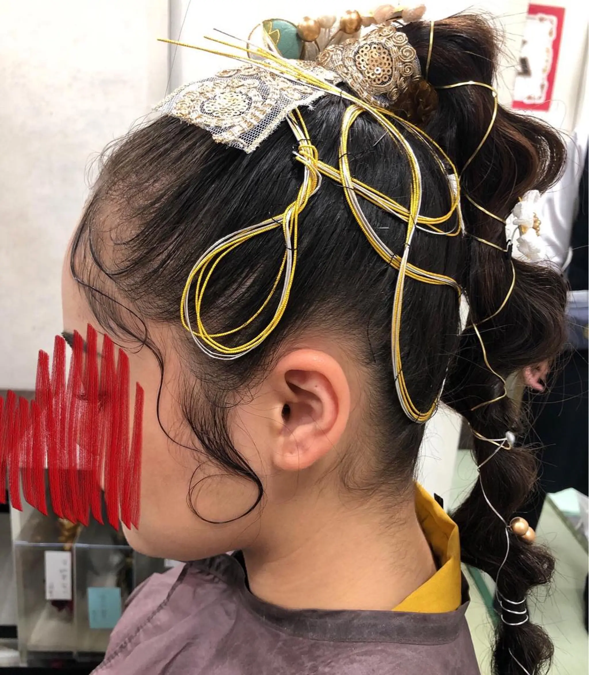 ロング ヘアアレンジ vi viのヘアスタイル