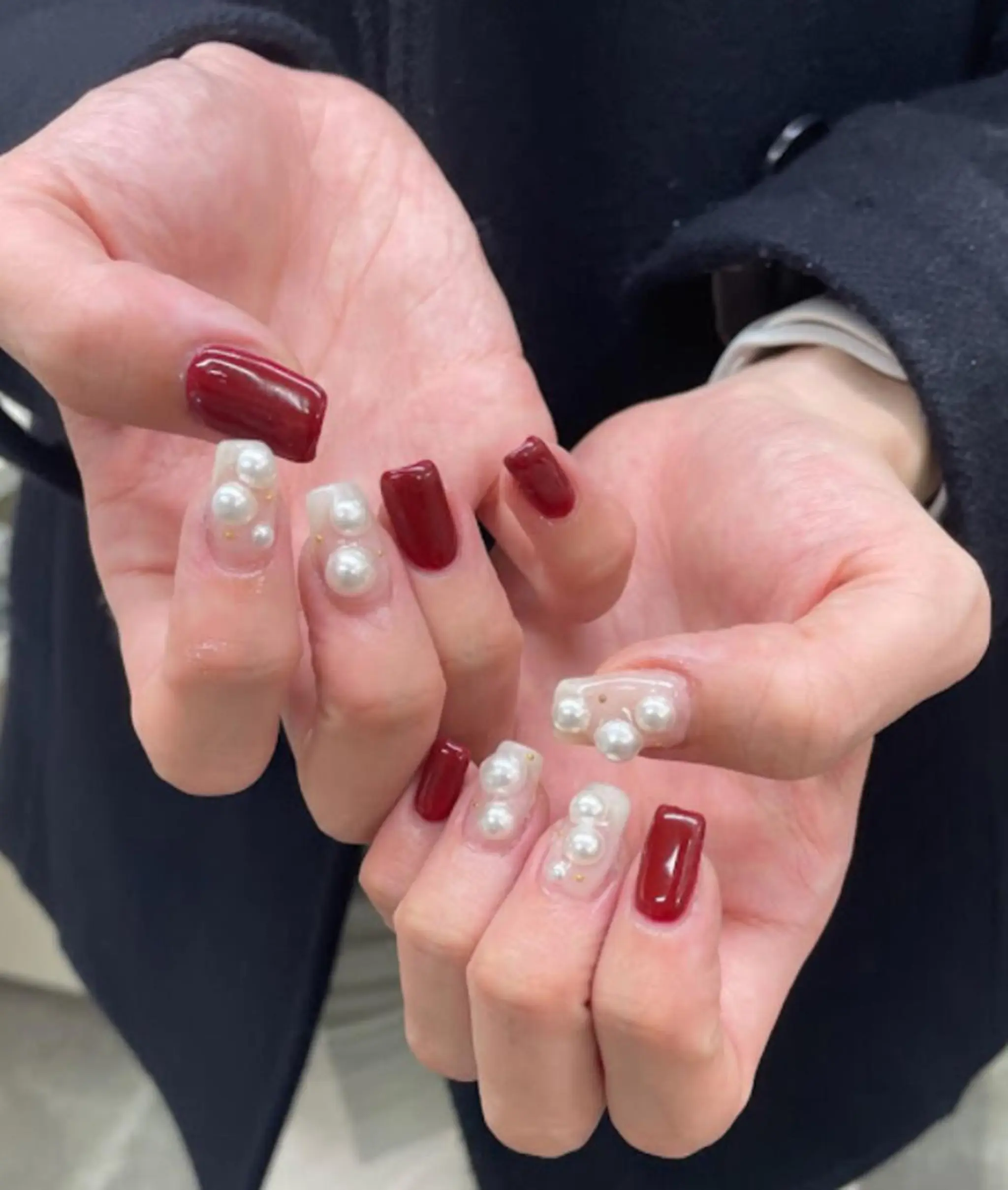 ネイル アートネイル ボルドー ジェルネイル ミラーネイル ニュアンスネイル nailstudio eviz新宿店のネイルデザイン