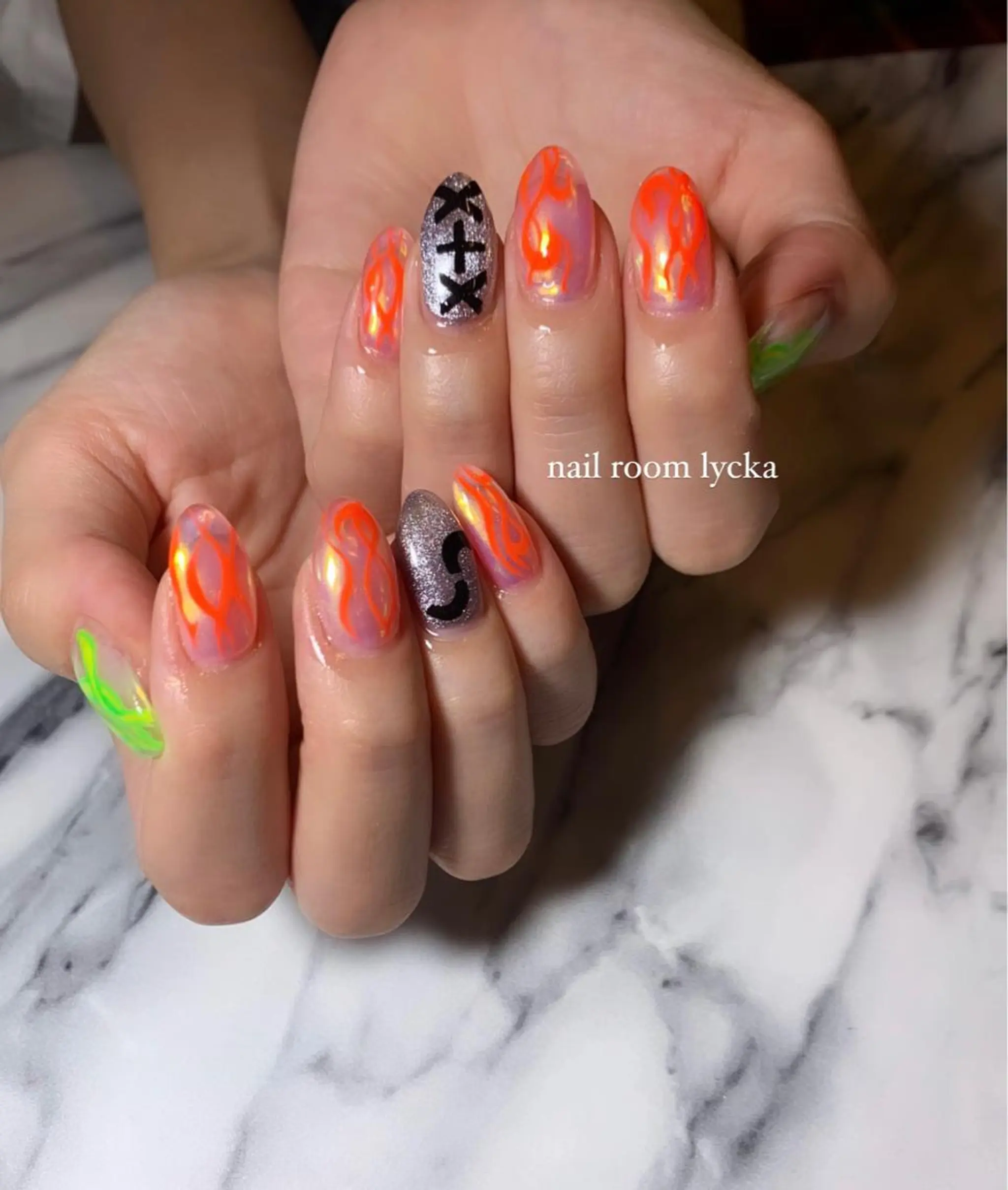 ネイル ﾈｲﾙﾙｰﾑﾘｯｶ 𝐦𝐚𝐲𝐮のネイルデザイン