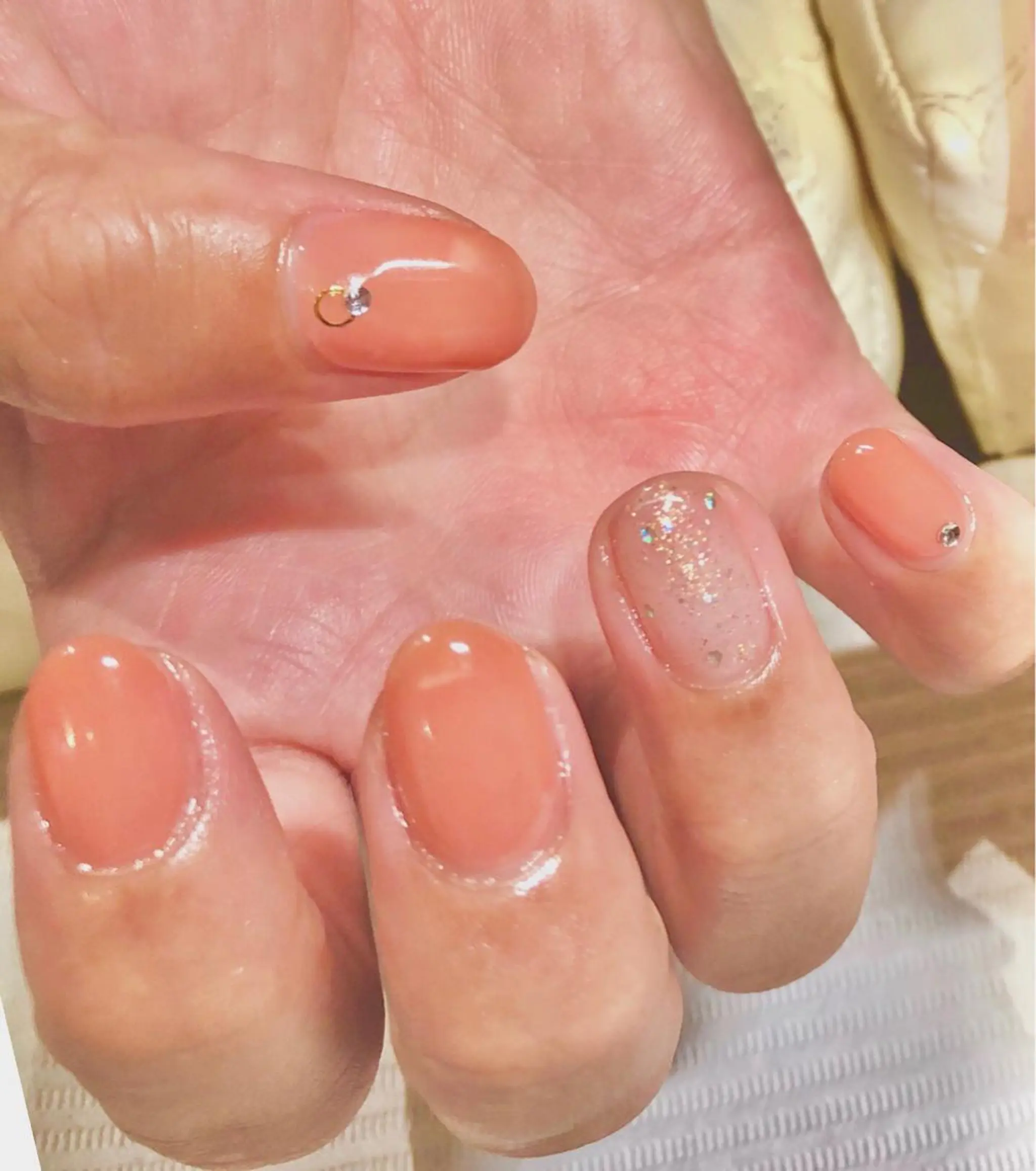 ネイル ワンカラーネイル ストーンネイル TRAM-nail moriizumiのネイルデザイン