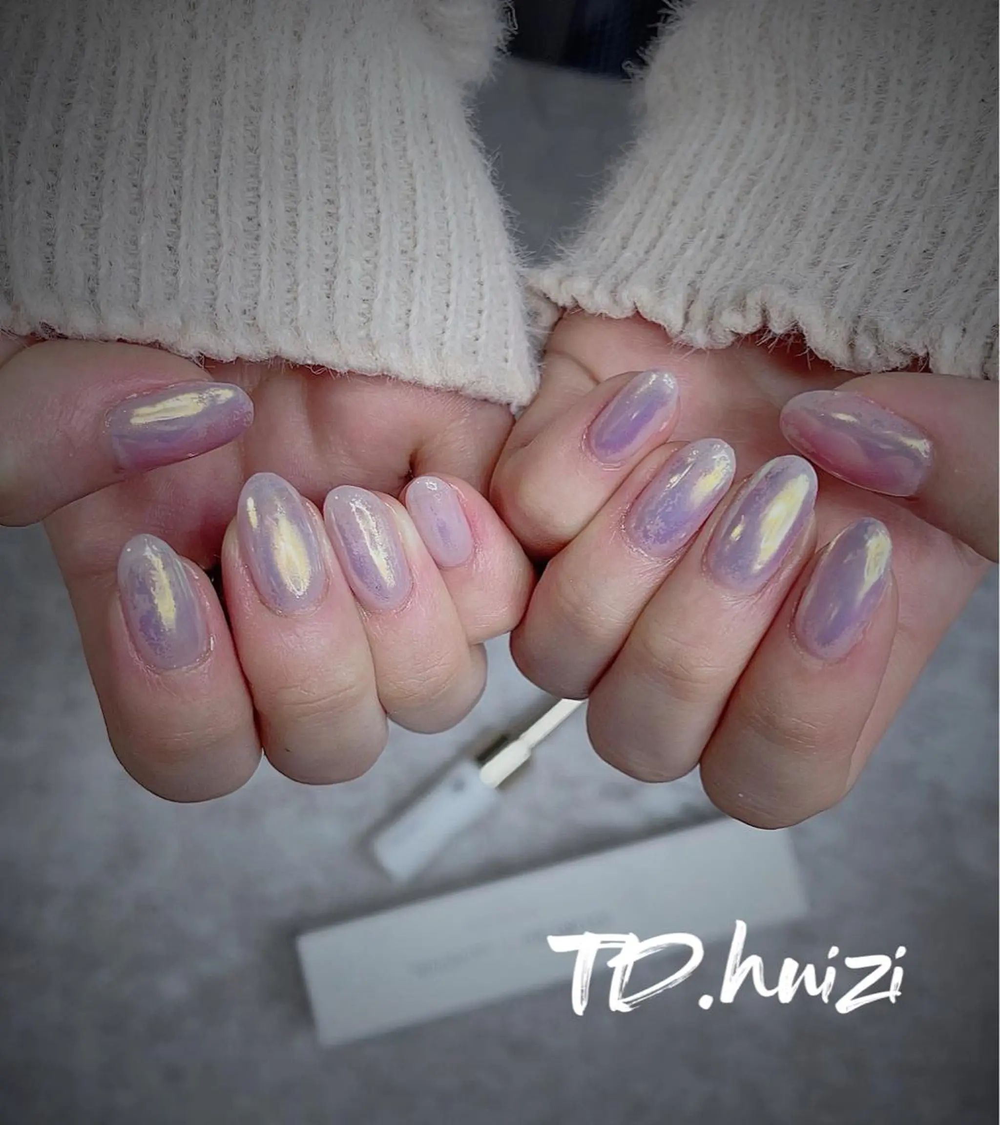 ミディアム ハンドネイル めぐみのネイルサロン スタッフ練習のネイルデザイン