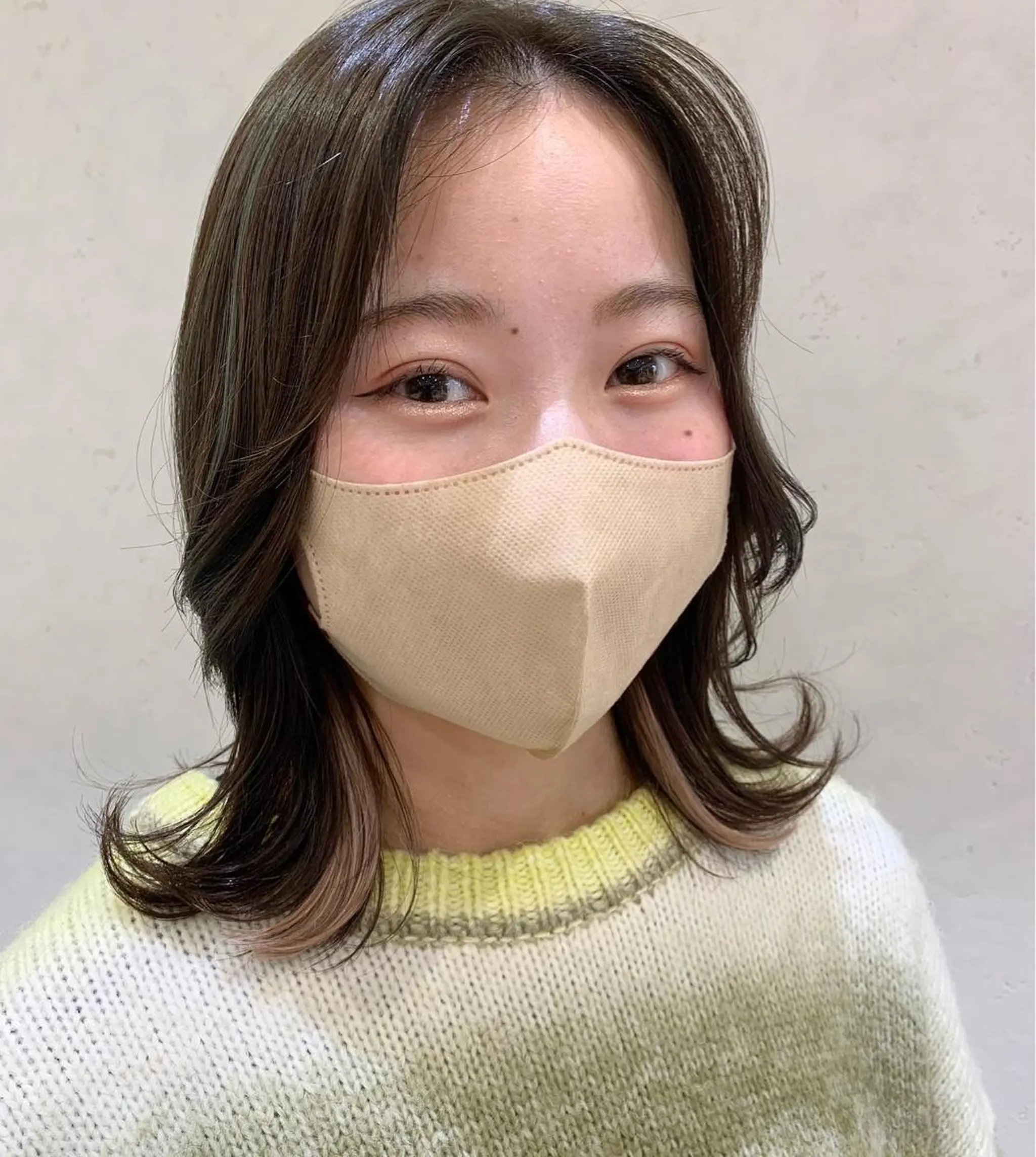 ミディアム カラー ヘアアレンジ ayumi🌈 インナーカラー🌈のヘアスタイル