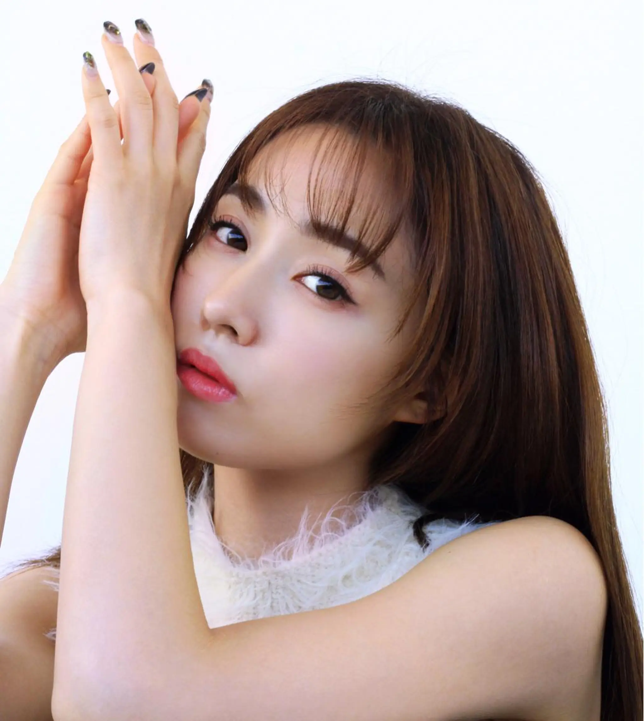 セミロング ROBBY 表参道yuseiのヘアスタイル