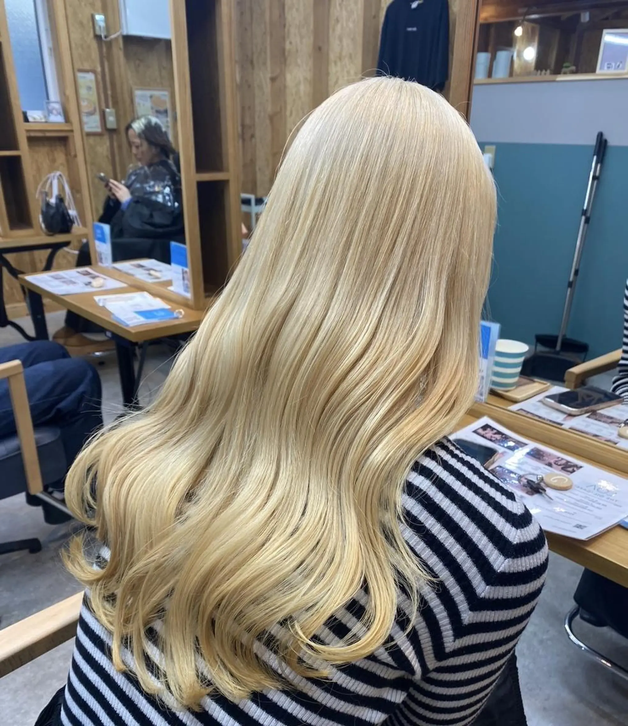 ロング 💕モテベージュ 🧡NANAKO🧡のヘアスタイル